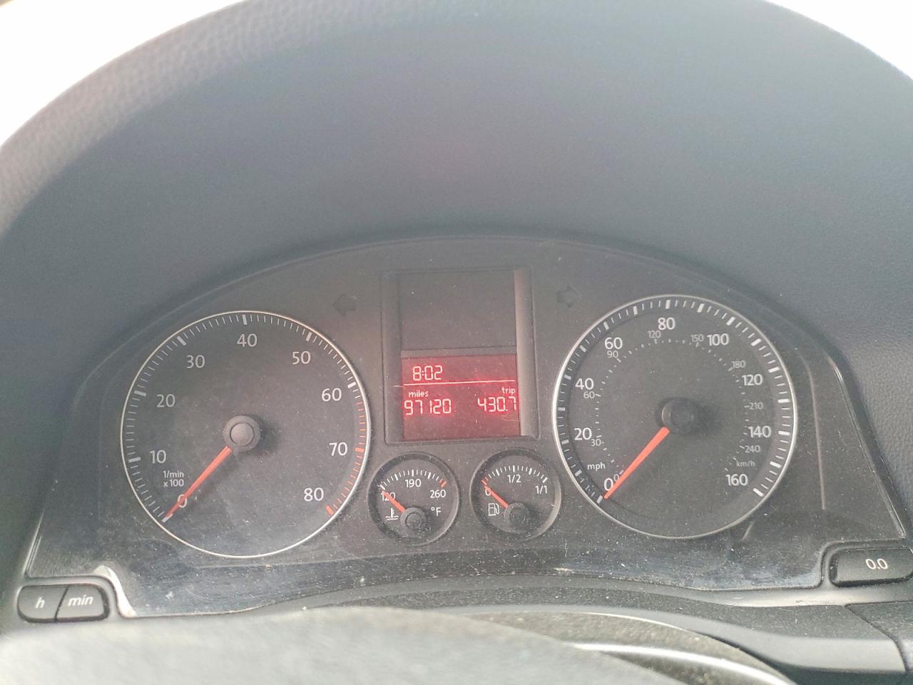 2008 Volkswagen Jetta S Silver vin: 3VWJM71K58M131738