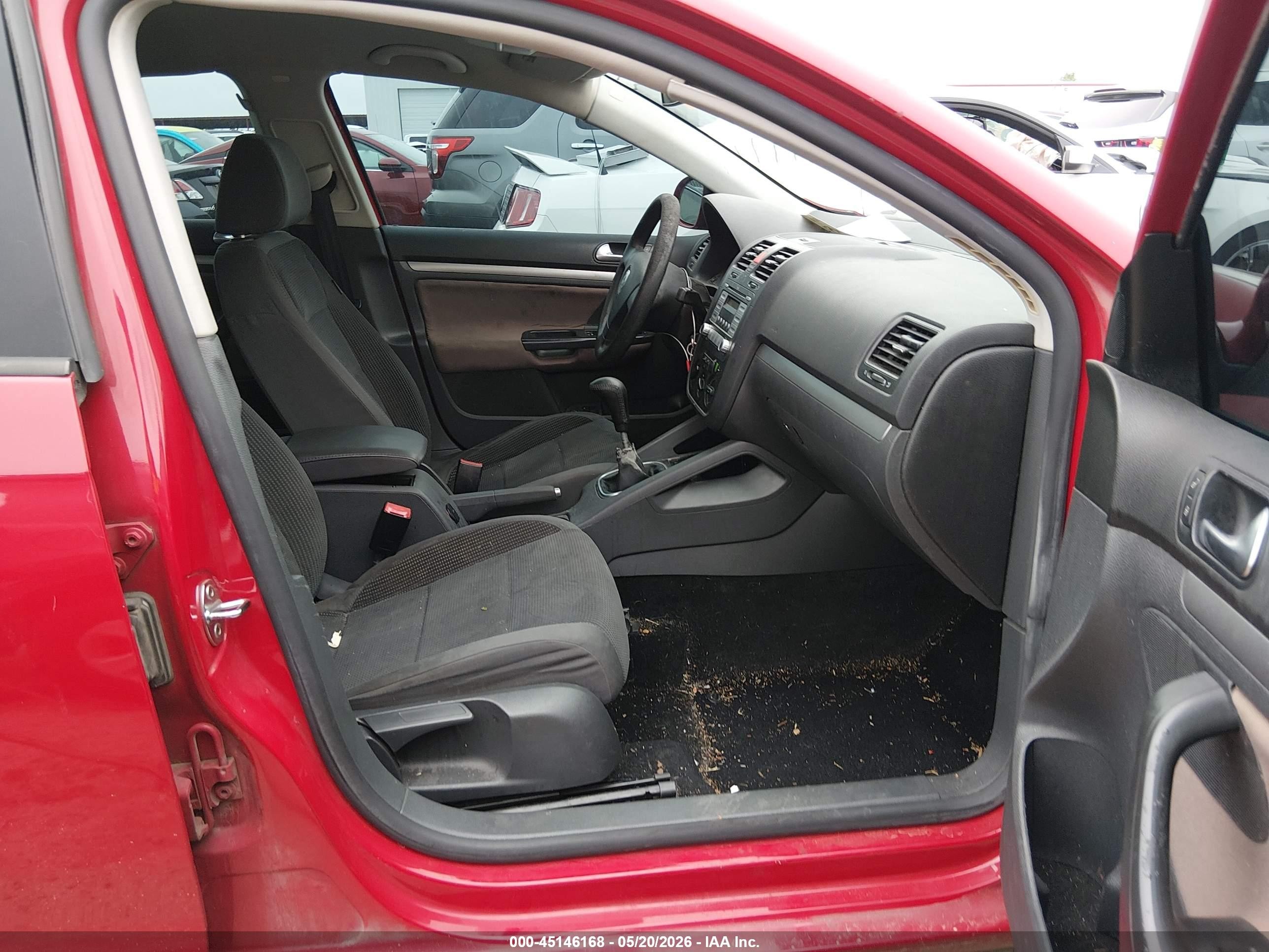 2008 Volkswagen Jetta S Red vin: 3VWJM71K78M096555
