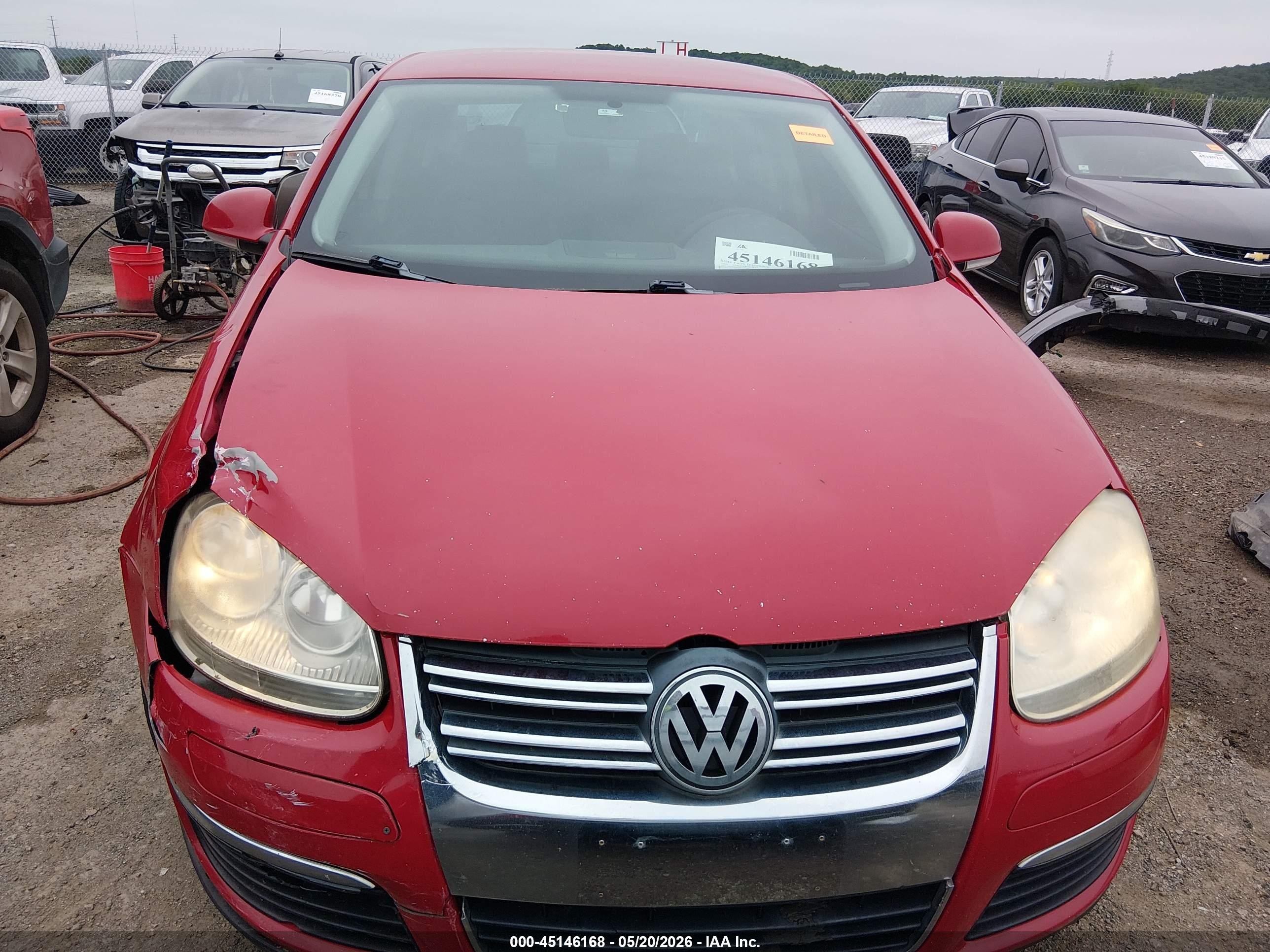 2008 Volkswagen Jetta S Red vin: 3VWJM71K78M096555