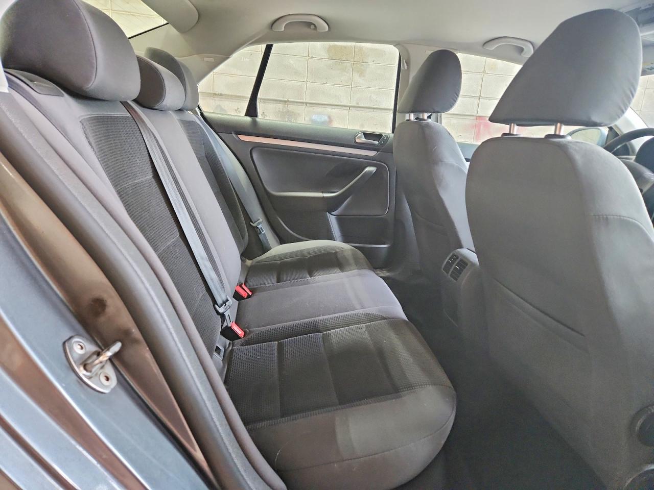 2009 Volkswagen Jetta S Gray vin: 3VWJM71K99M093965