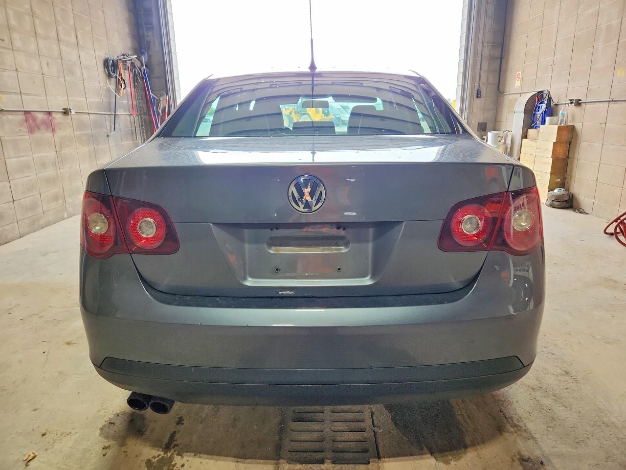 2009 Volkswagen Jetta S Gray vin: 3VWJM71K99M093965