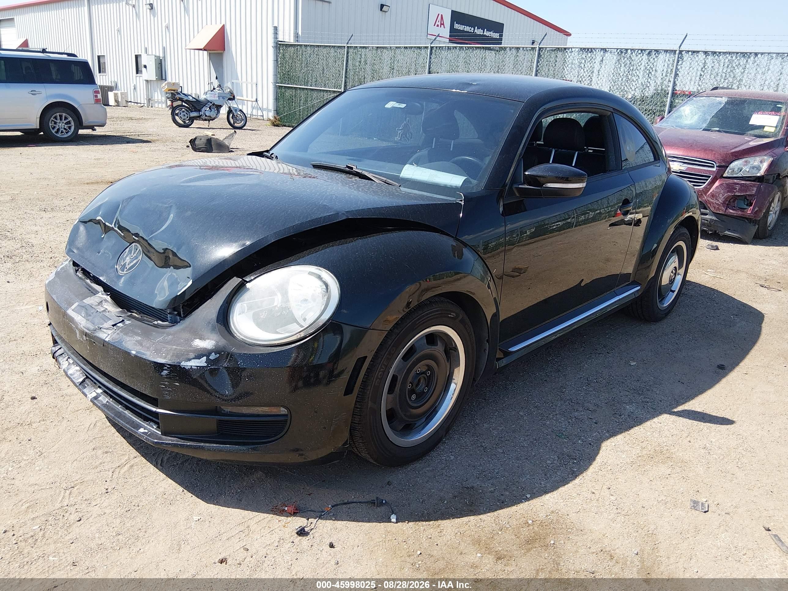 2012 Volkswagen Beetle 2.5l Черный vin: 3VWJP7AT0CM618998