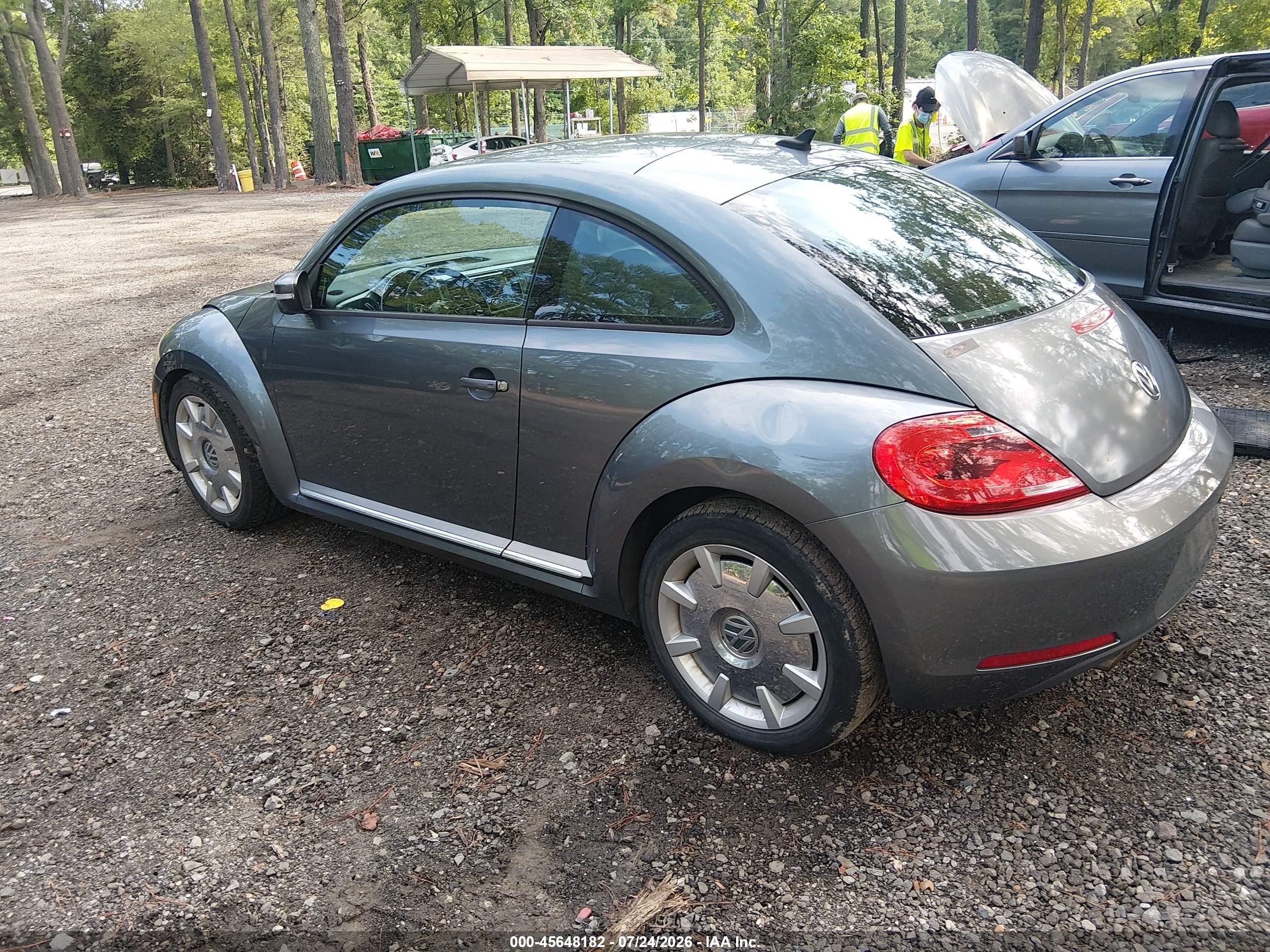 2012 Volkswagen Beetle 2.5l Серый vin: 3VWJP7AT0CM624154