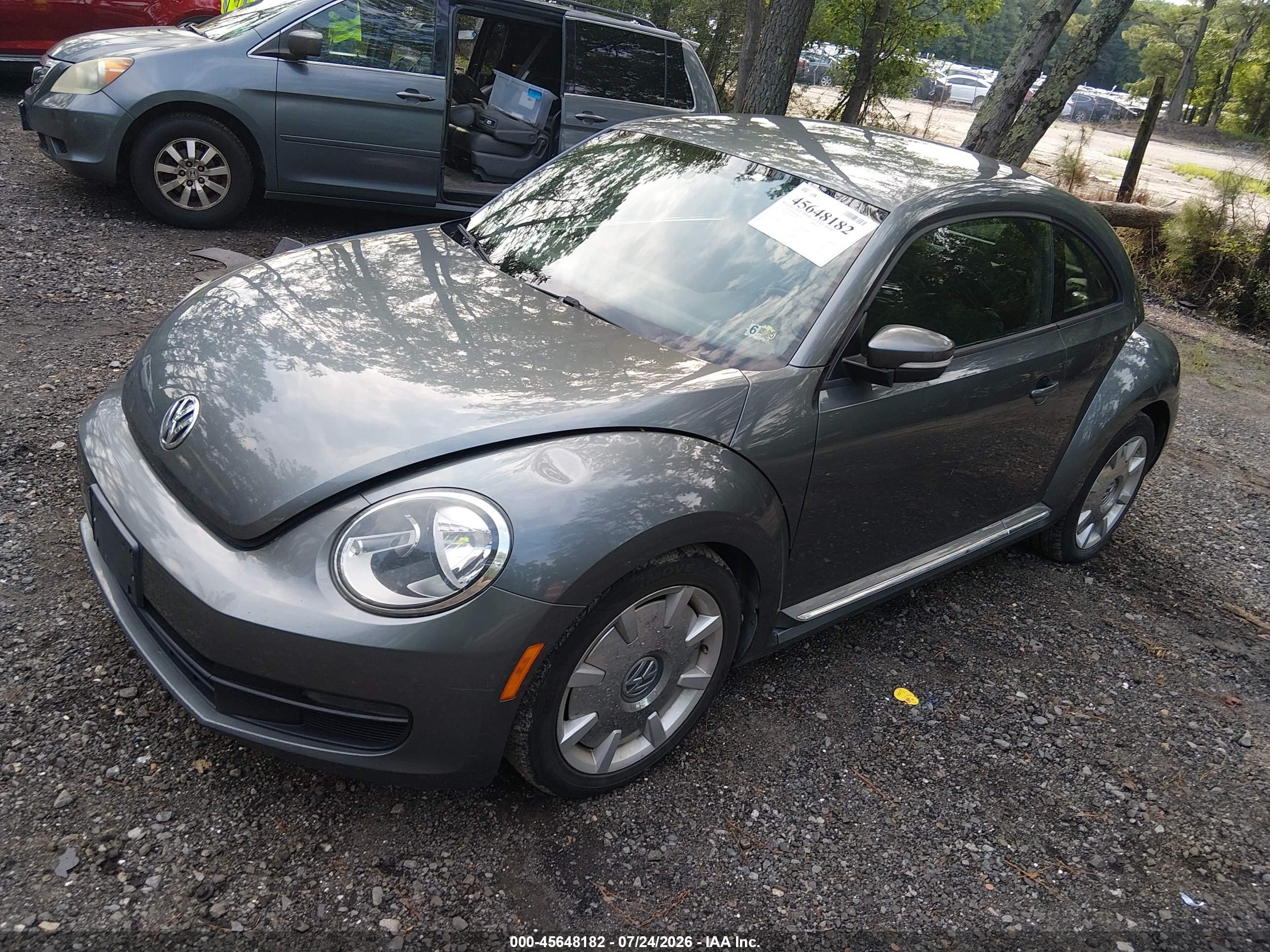 2012 Volkswagen Beetle 2.5l Серый vin: 3VWJP7AT0CM624154