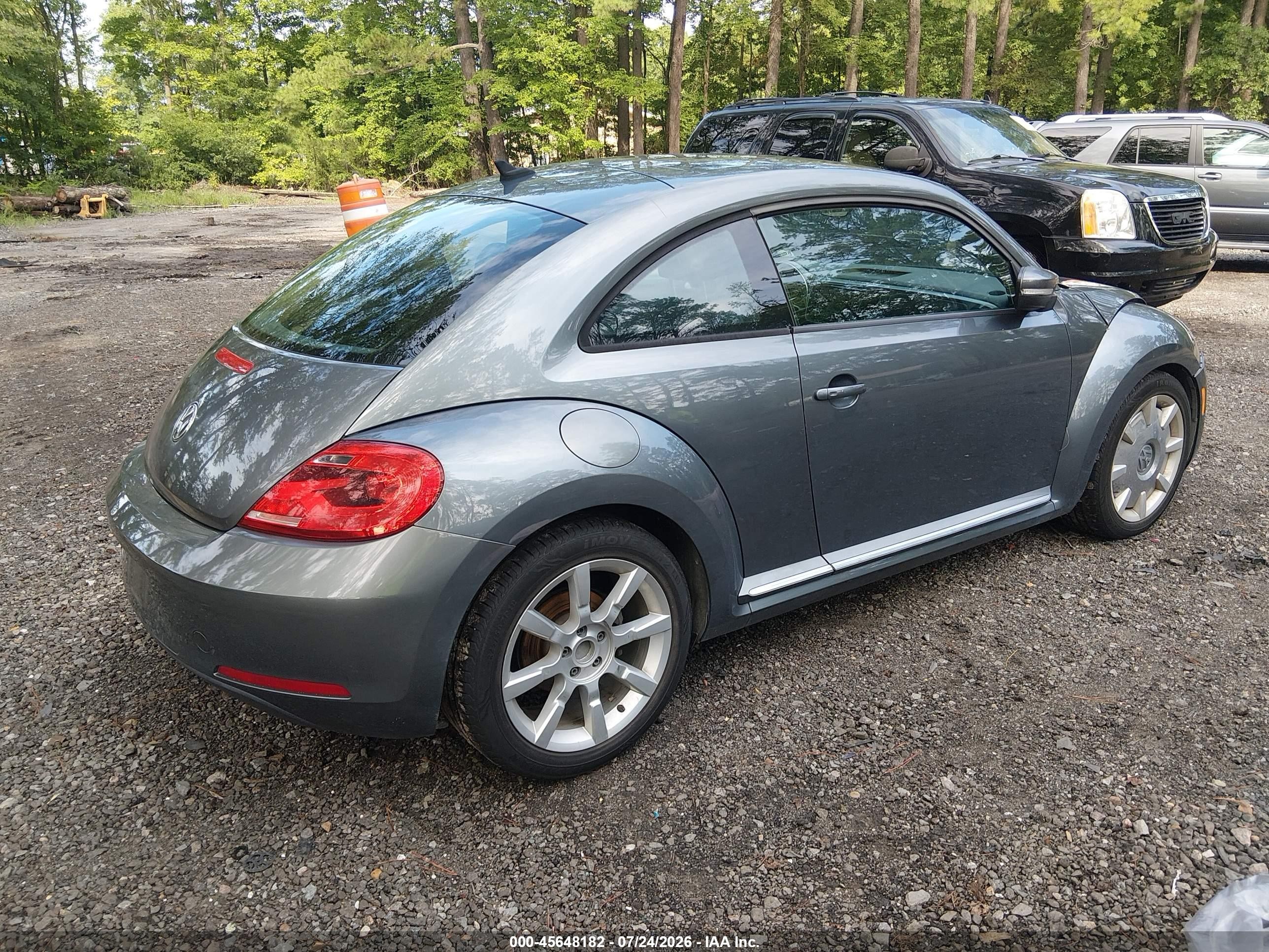 2012 Volkswagen Beetle 2.5l Серый vin: 3VWJP7AT0CM624154
