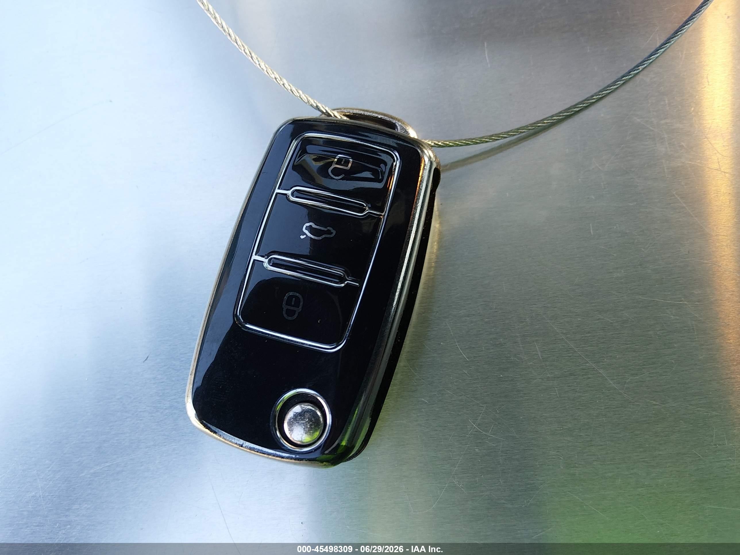 2012 Volkswagen Beetle 2.5l Black vin: 3VWJP7AT0CM629189
