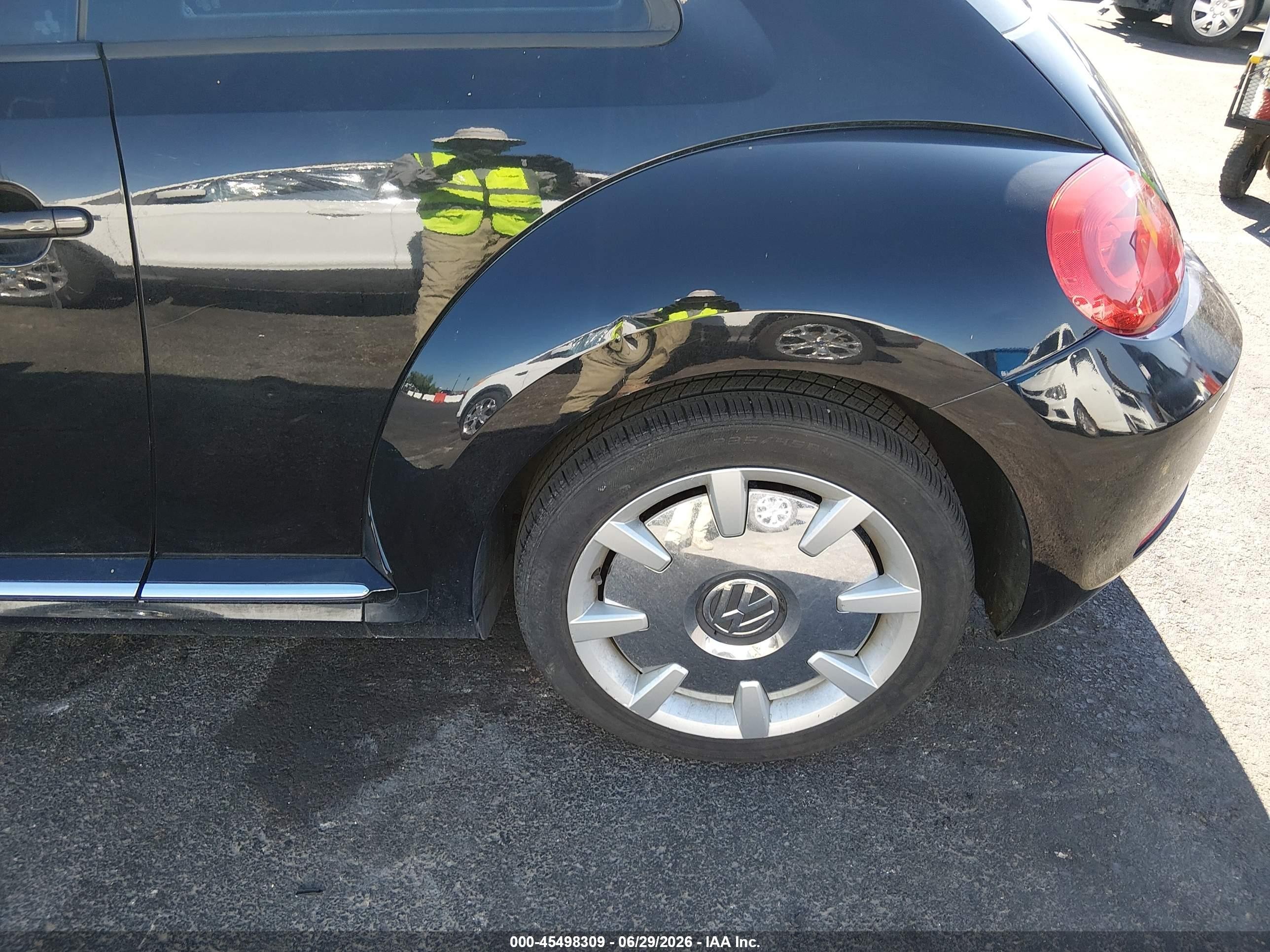 2012 Volkswagen Beetle 2.5l Black vin: 3VWJP7AT0CM629189