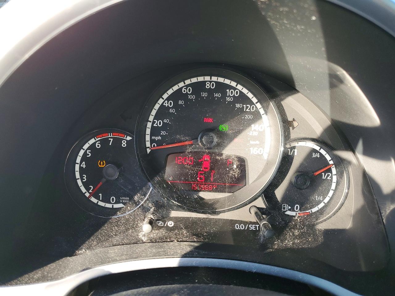 2013 Volkswagen Beetle Silver vin: 3VWJP7AT0DM606559
