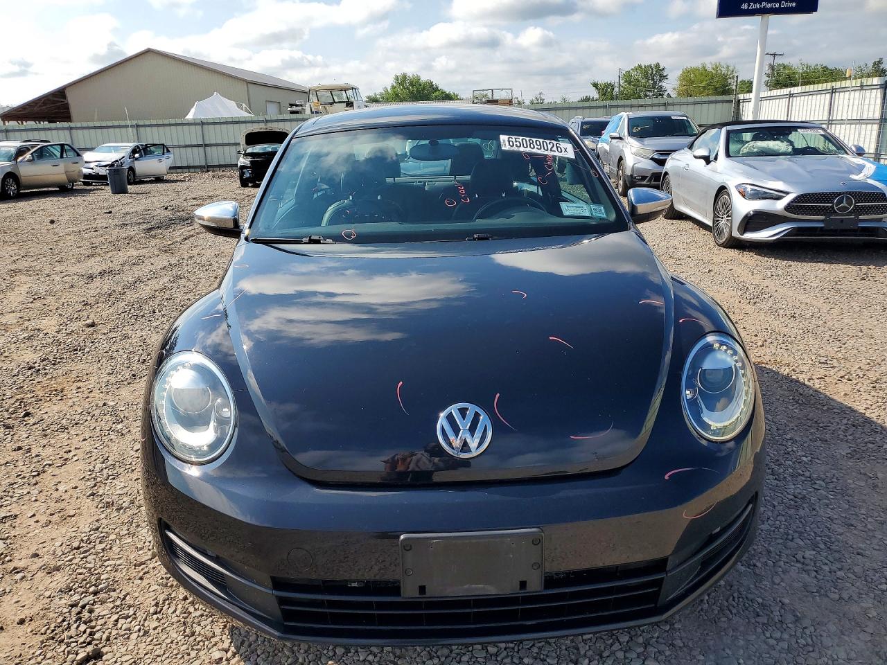 2013 Volkswagen Beetle Black vin: 3VWJP7AT0DM677504