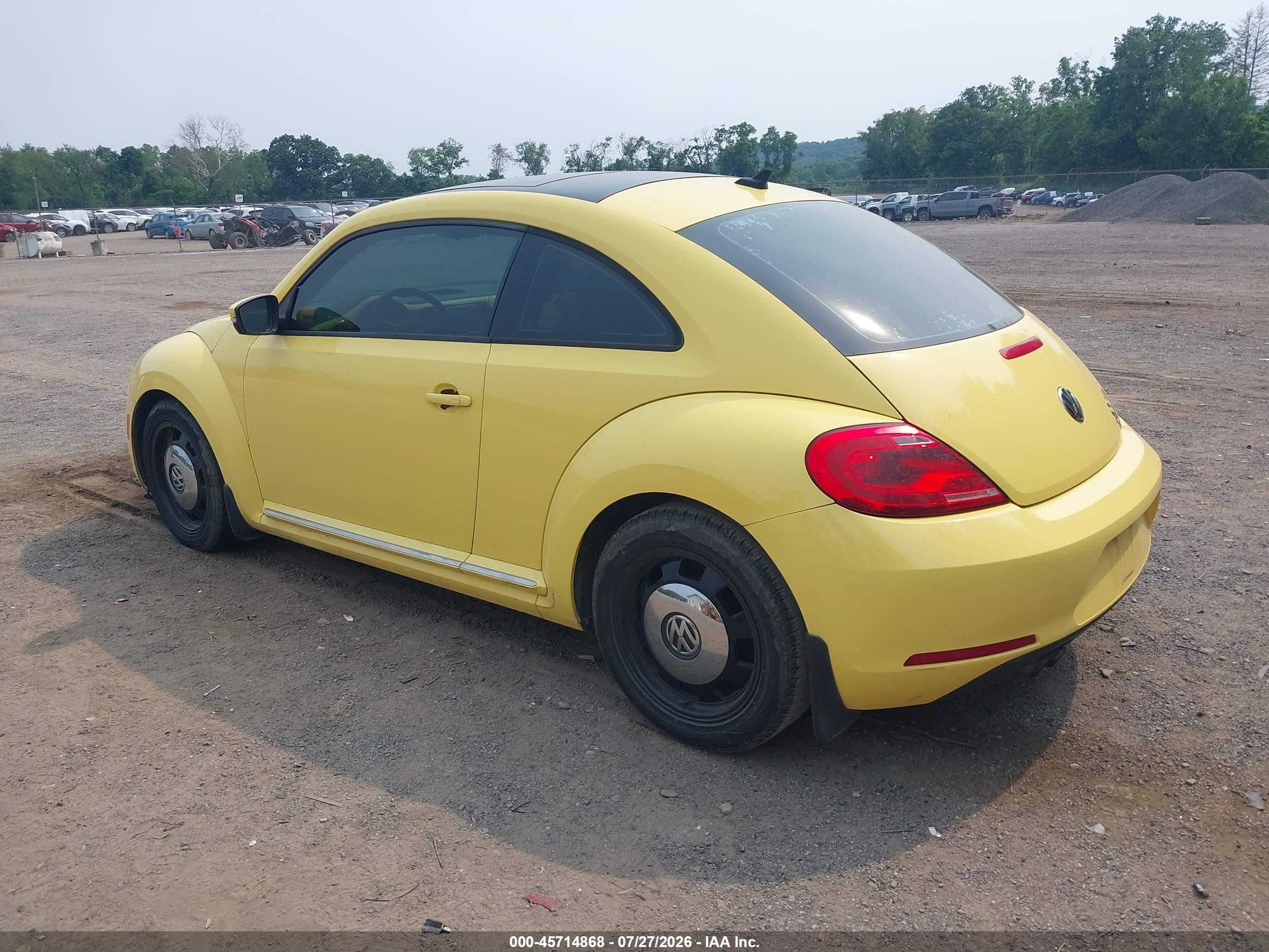 2014 Volkswagen Beetle 2.5l Yellow vin: 3VWJP7AT0EM610953