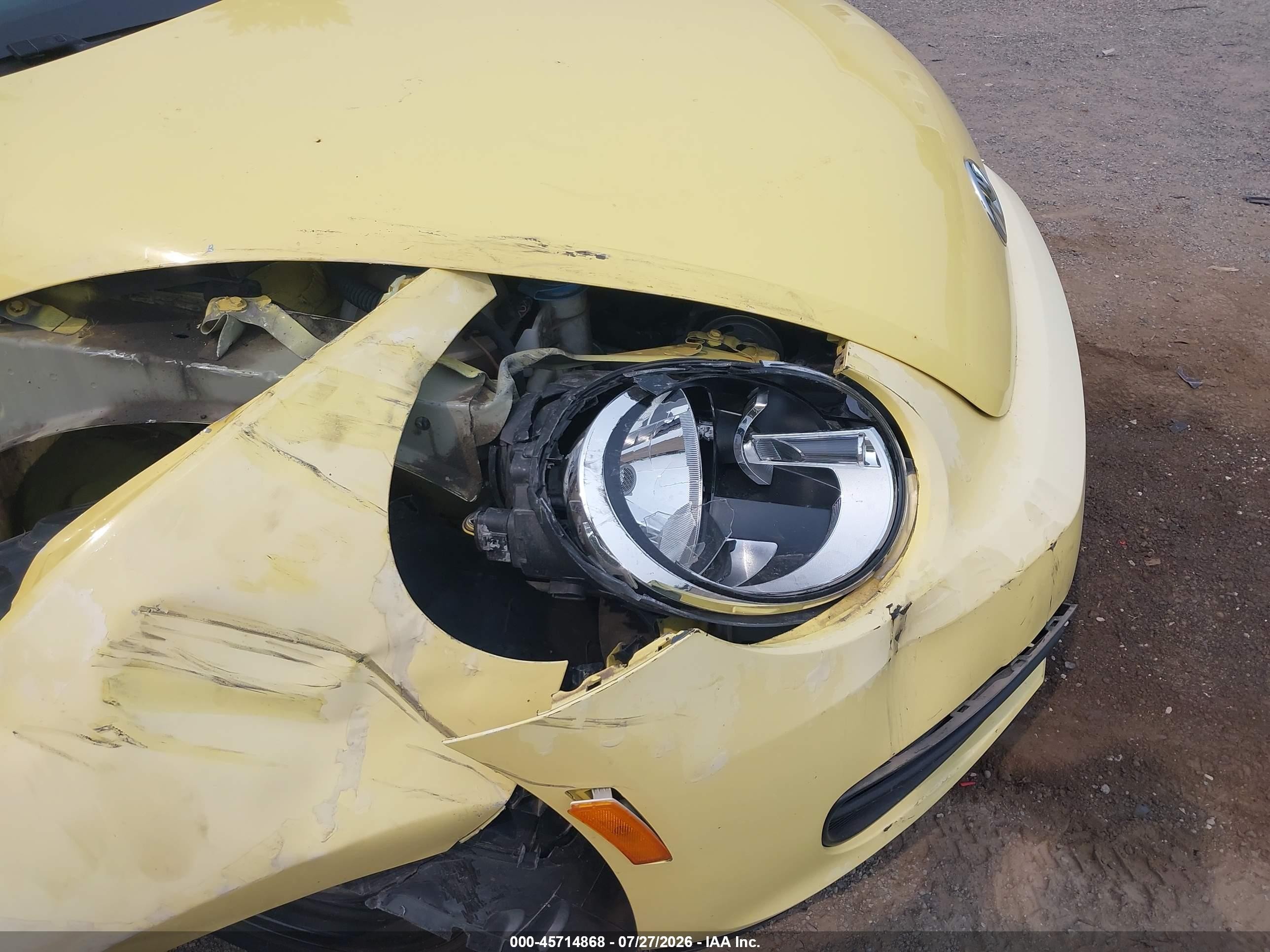2014 Volkswagen Beetle 2.5l Yellow vin: 3VWJP7AT0EM610953