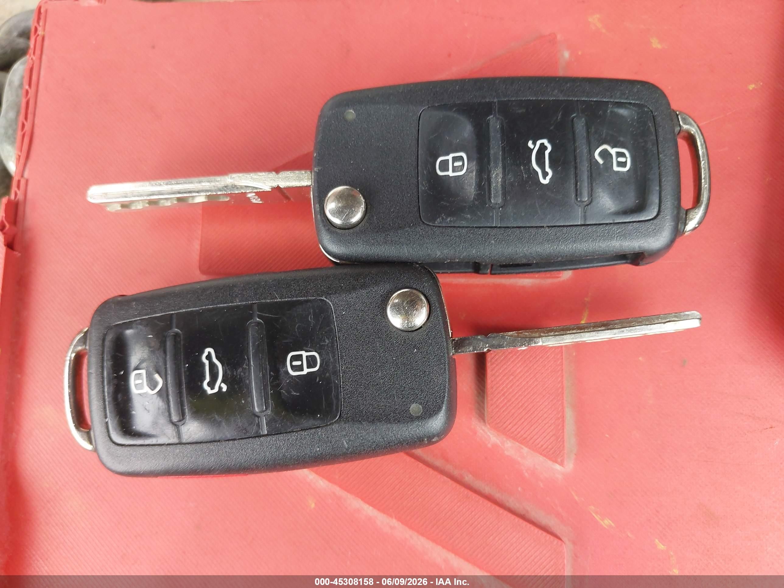 2012 Volkswagen Beetle 2.5l Красный vin: 3VWJP7AT1CM601059