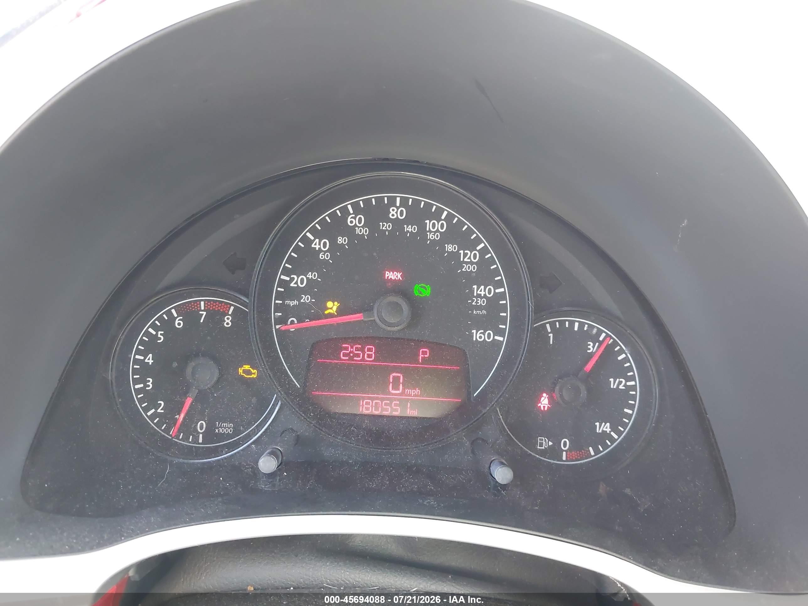 2012 Volkswagen Beetle 2.5l Красный vin: 3VWJP7AT1CM602132