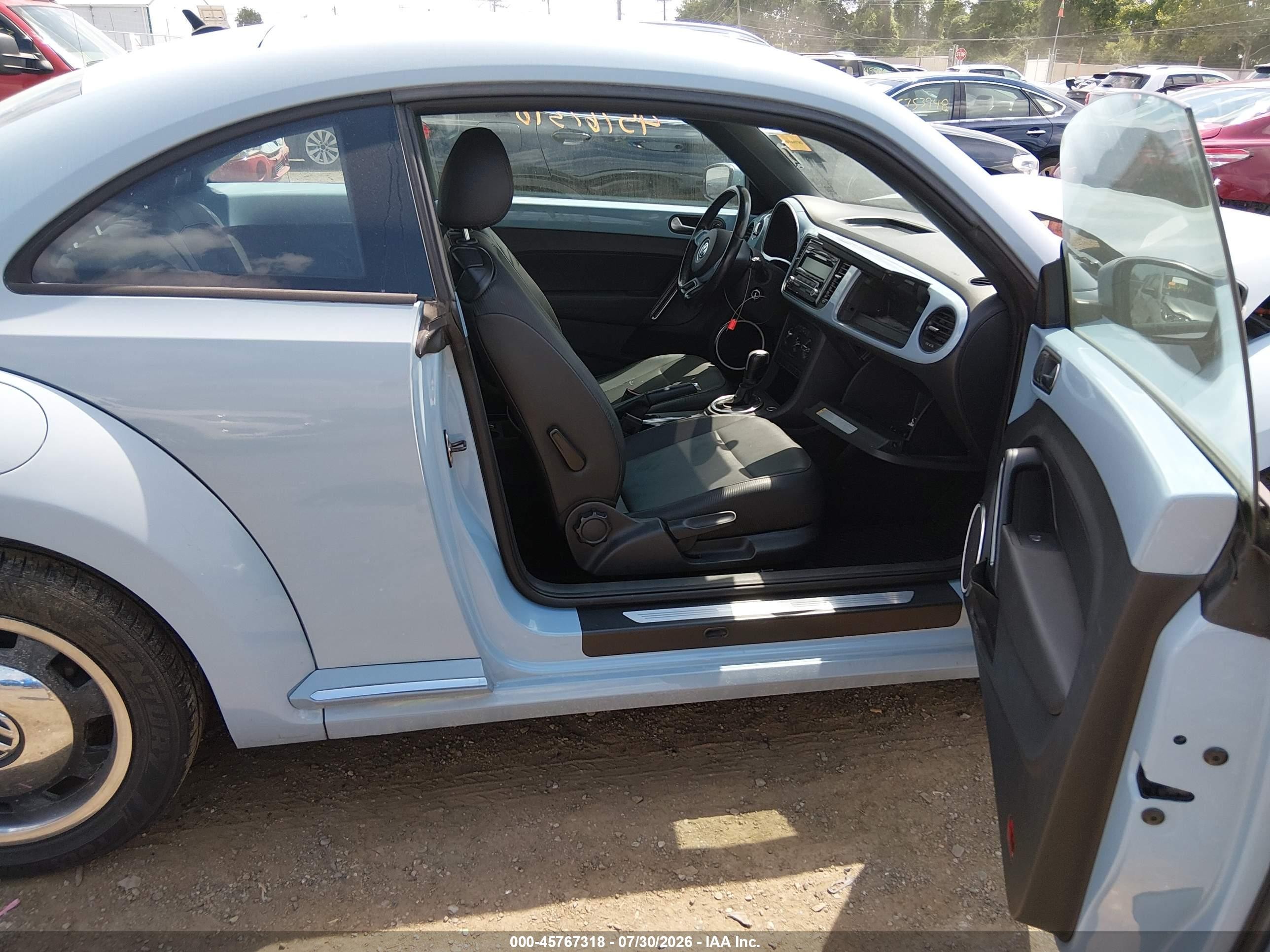 2012 Volkswagen Beetle 2.5l Light Blue vin: 3VWJP7AT1CM617214