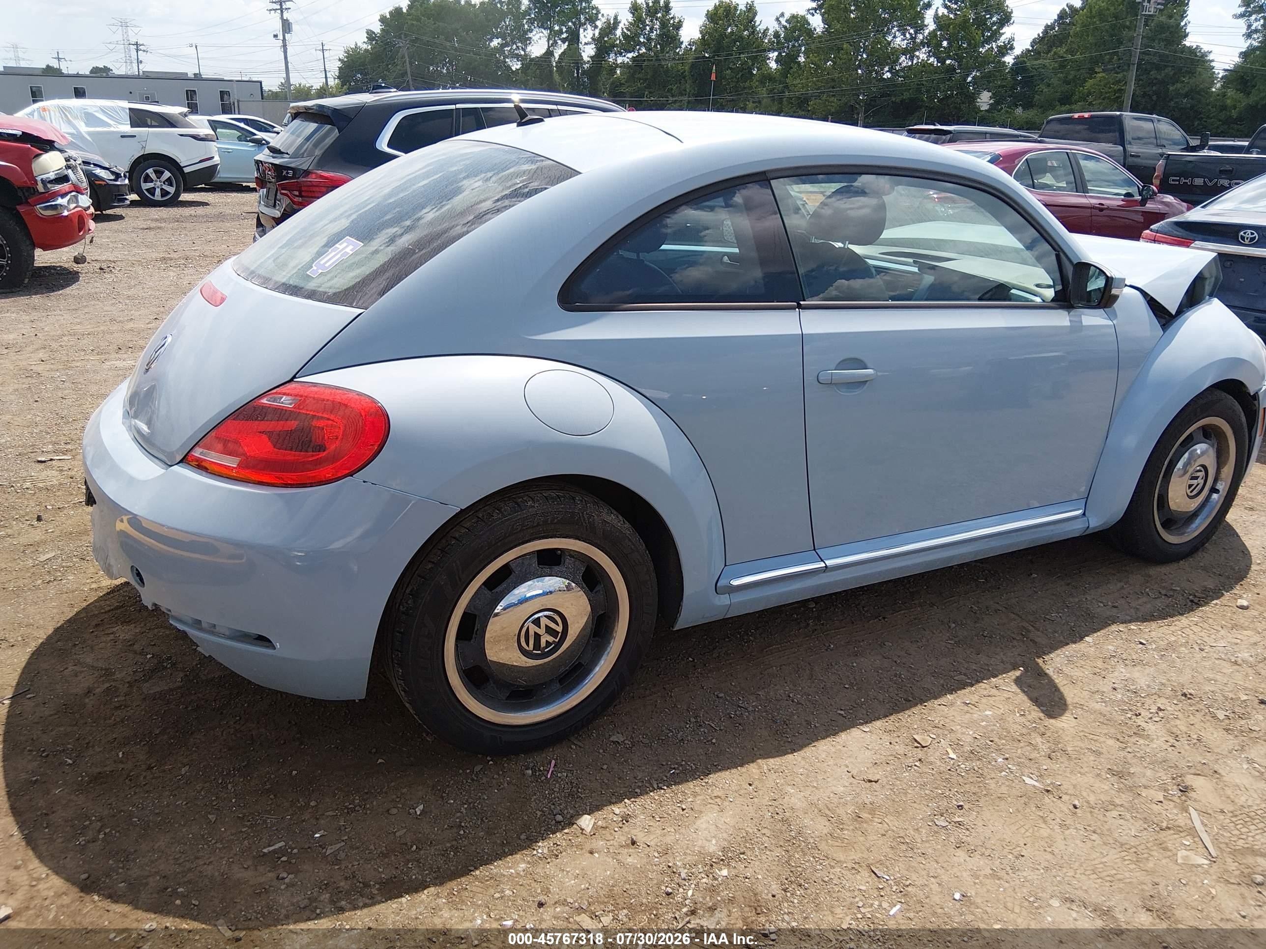 2012 Volkswagen Beetle 2.5l Light Blue vin: 3VWJP7AT1CM617214