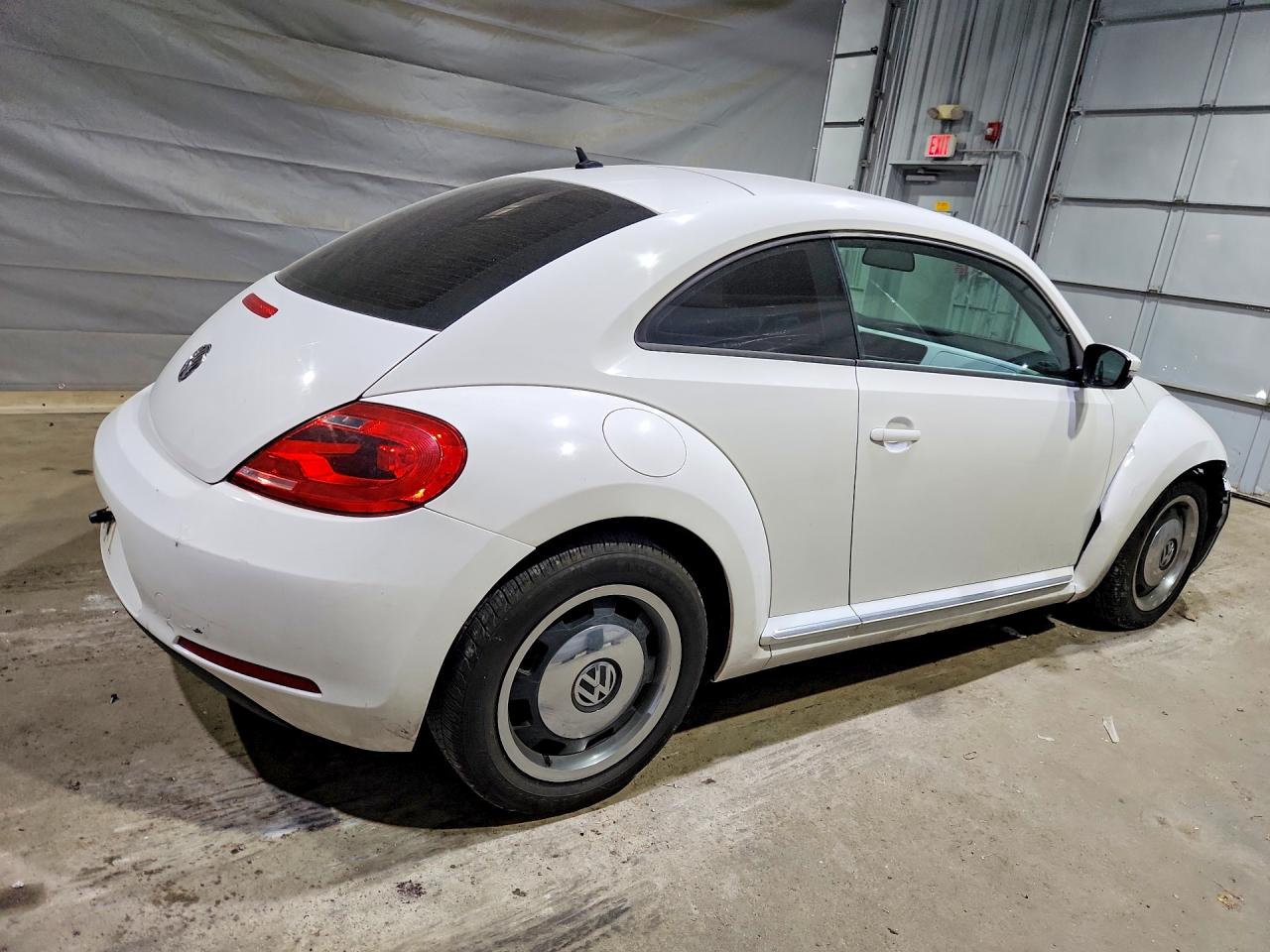 2012 Volkswagen Beetle White vin: 3VWJP7AT1CM625930