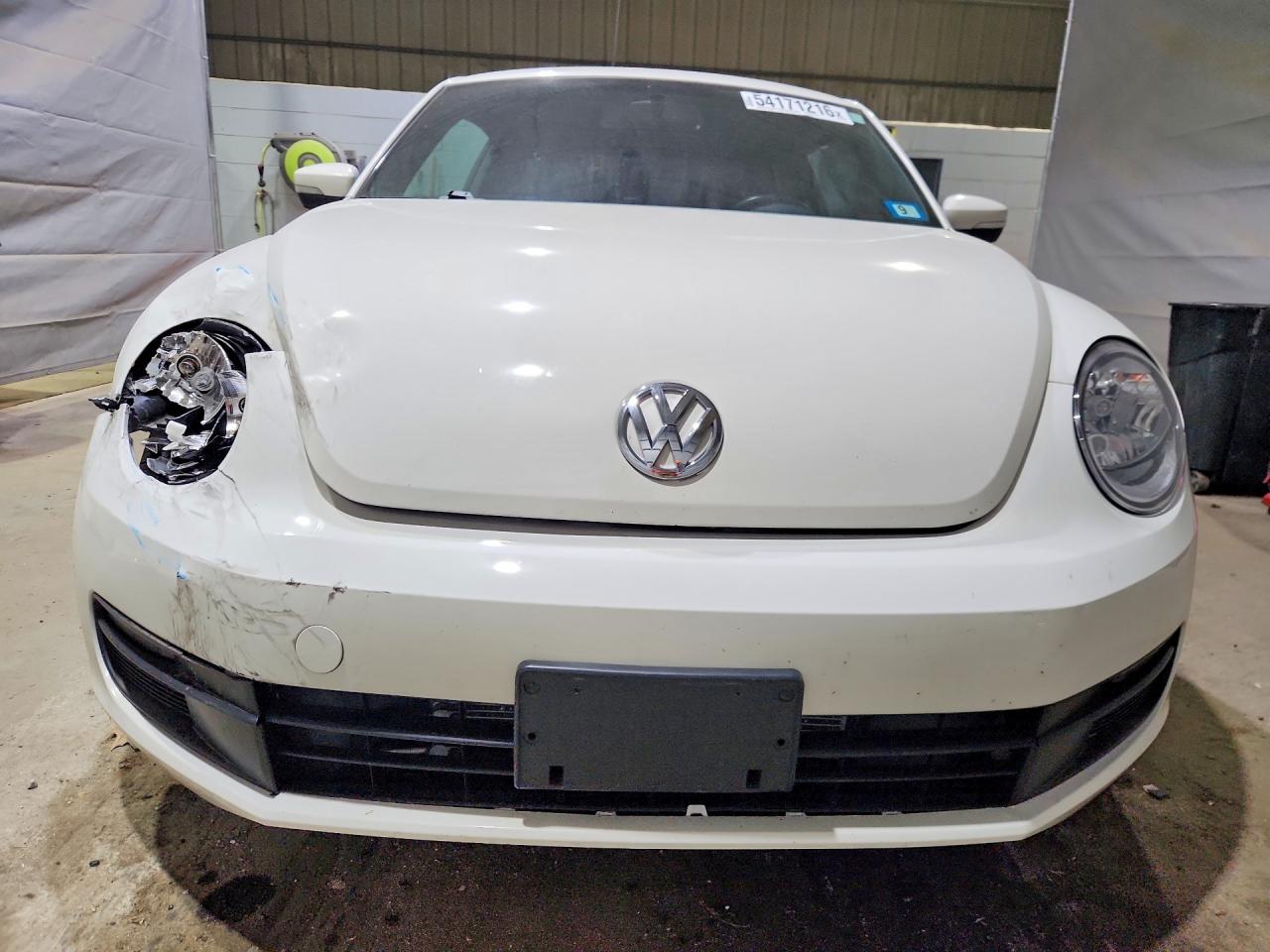 2012 Volkswagen Beetle White vin: 3VWJP7AT1CM625930
