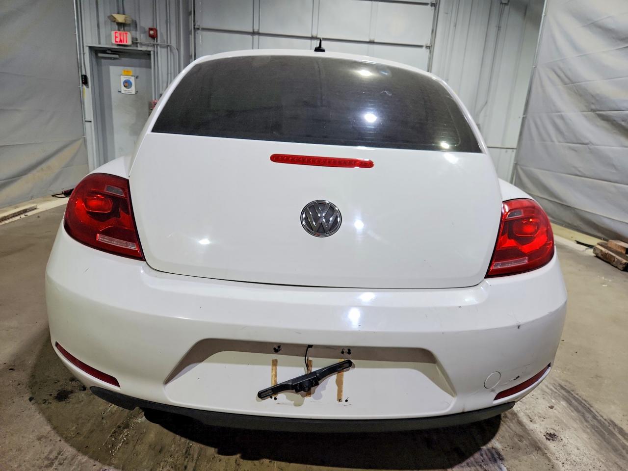 2012 Volkswagen Beetle White vin: 3VWJP7AT1CM625930
