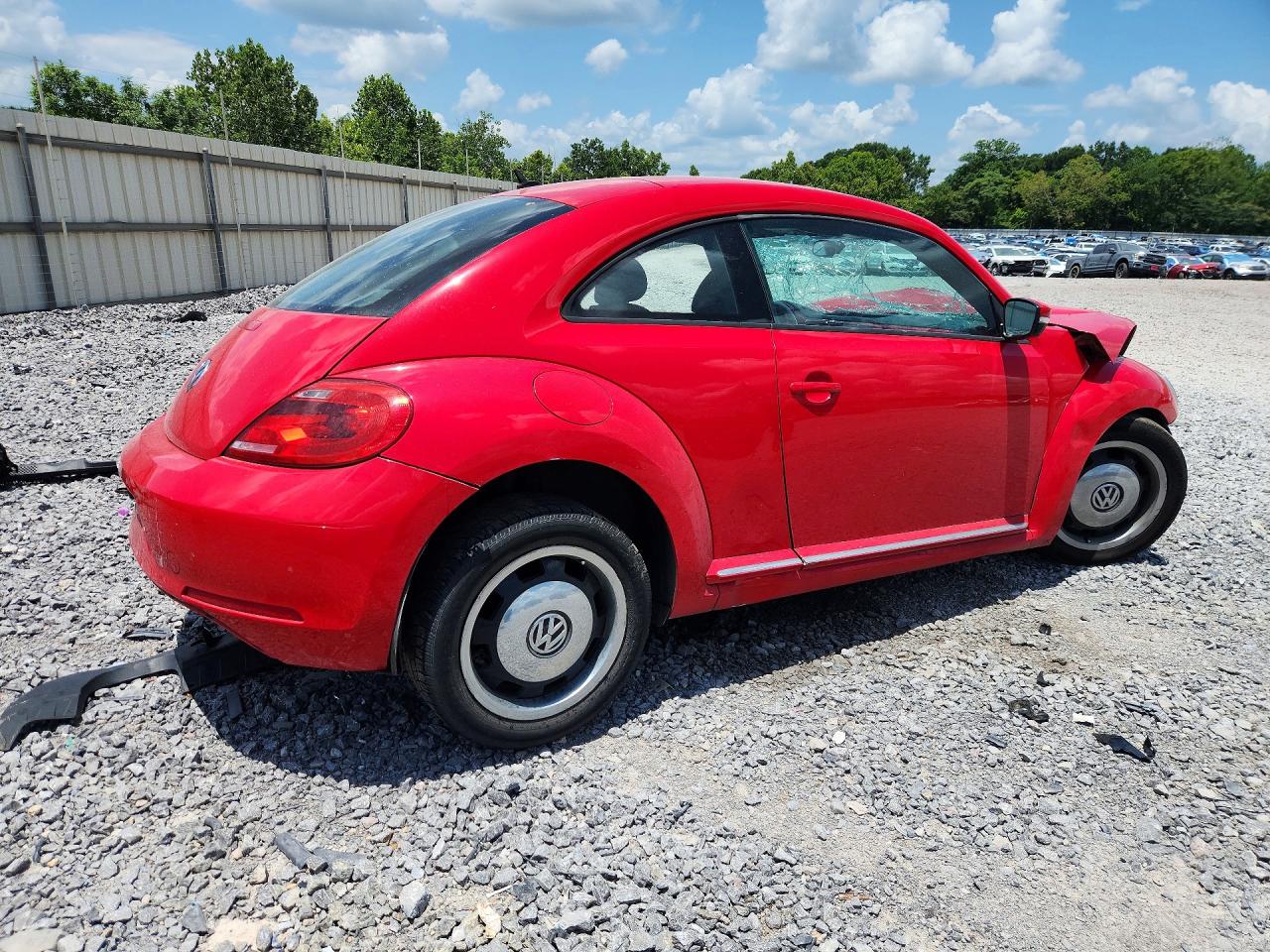 2012 Volkswagen Beetle Red vin: 3VWJP7AT1CM649550