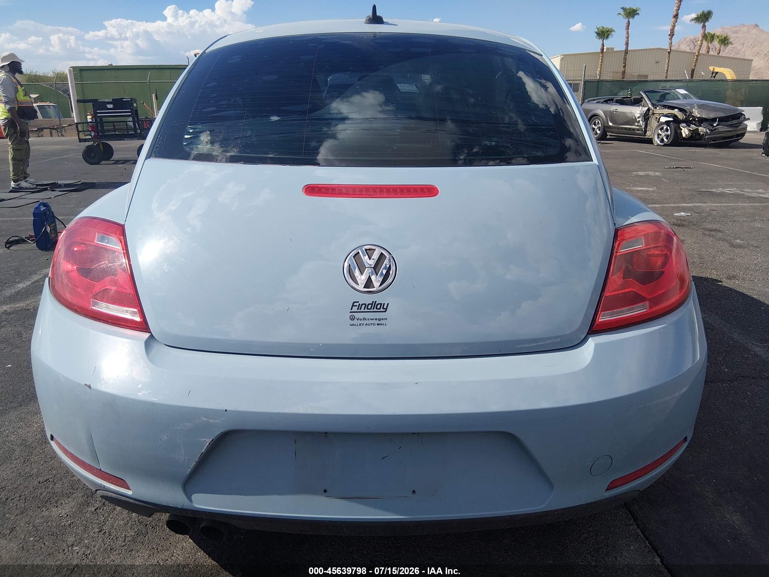 2012 Volkswagen Beetle 2.5l Light Blue vin: 3VWJP7AT1CM654232