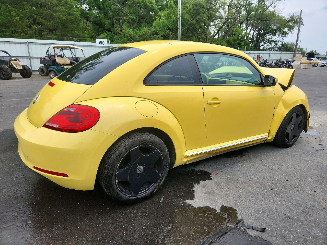 2012 Volkswagen Beetle Желтый vin: 3VWJP7AT2CM602527