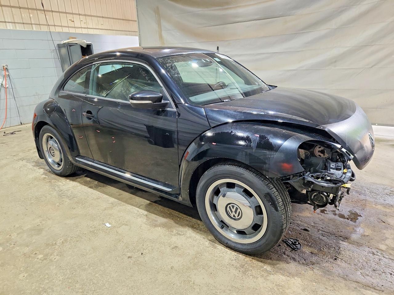 2012 Volkswagen Beetle Black vin: 3VWJP7AT2CM618114