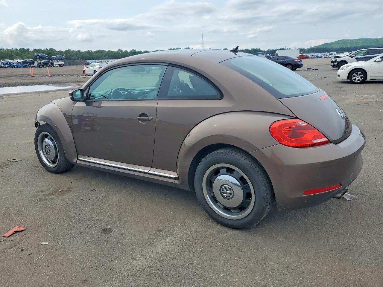 2012 Volkswagen Beetle Brown vin: 3VWJP7AT2CM665529