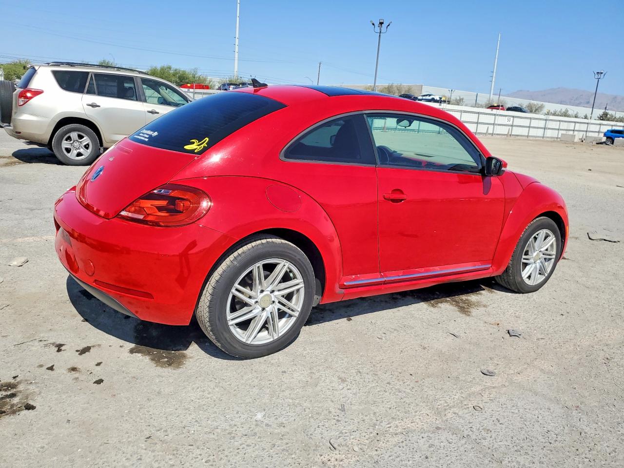 2013 Volkswagen Beetle Red vin: 3VWJP7AT2DM619636