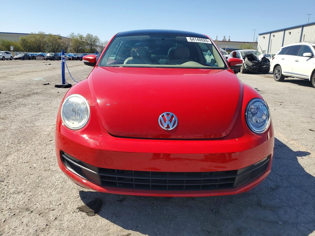 2013 Volkswagen Beetle Red vin: 3VWJP7AT2DM619636