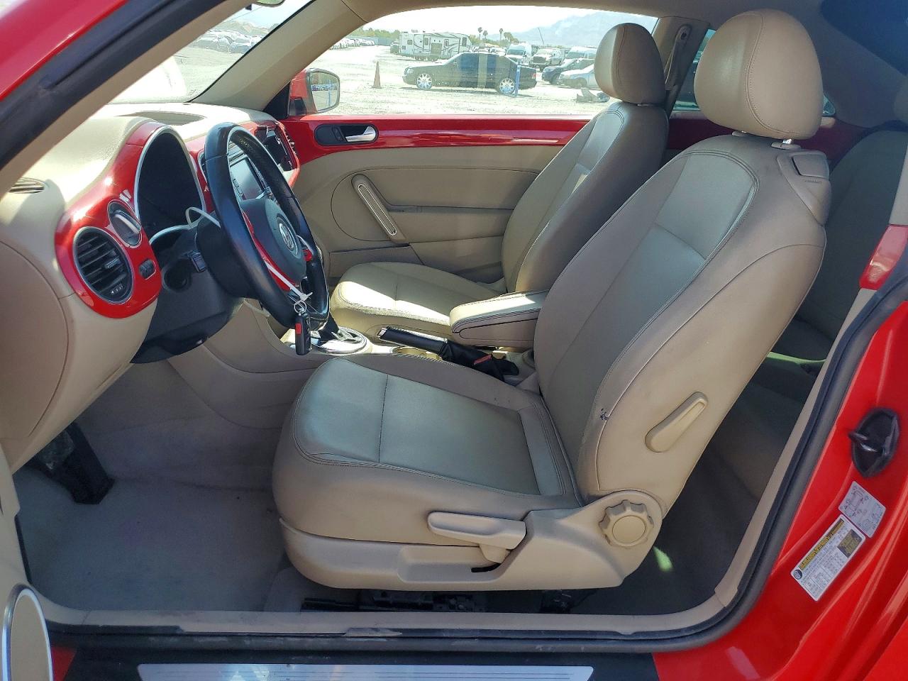 2013 Volkswagen Beetle Red vin: 3VWJP7AT2DM619636