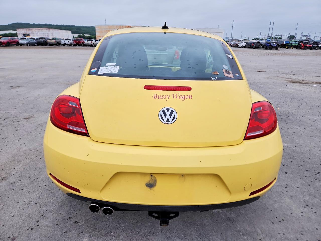 2013 Volkswagen Beetle Желтый vin: 3VWJP7AT2DM667816