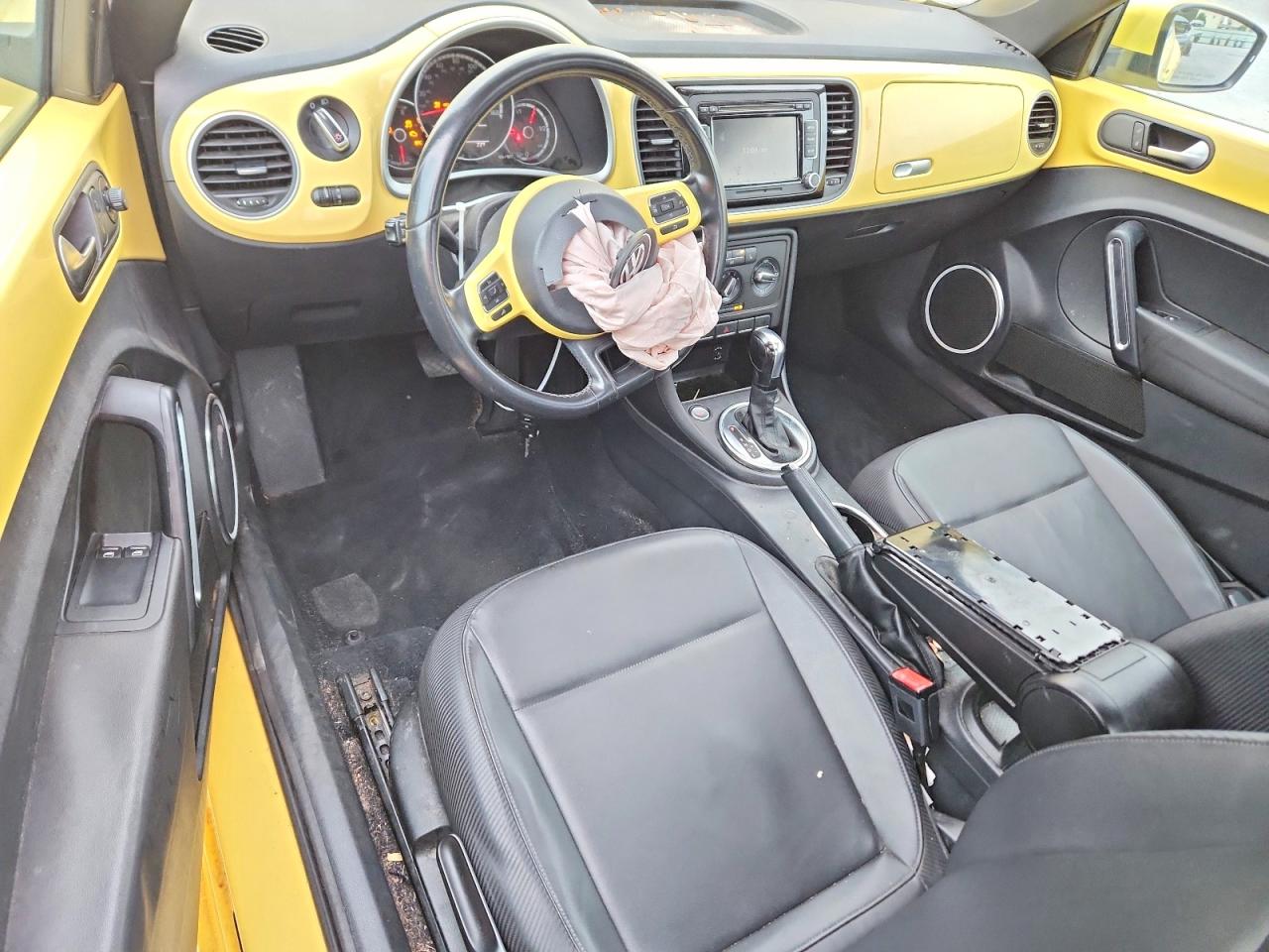 2013 Volkswagen Beetle Желтый vin: 3VWJP7AT2DM667816