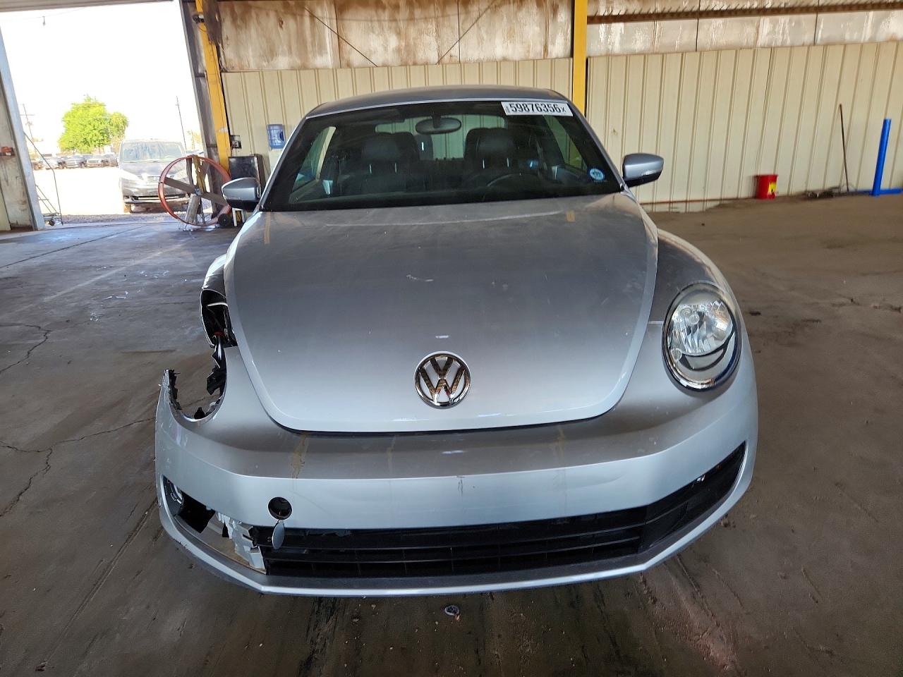 2013 Volkswagen Beetle Silver vin: 3VWJP7AT2DM668562