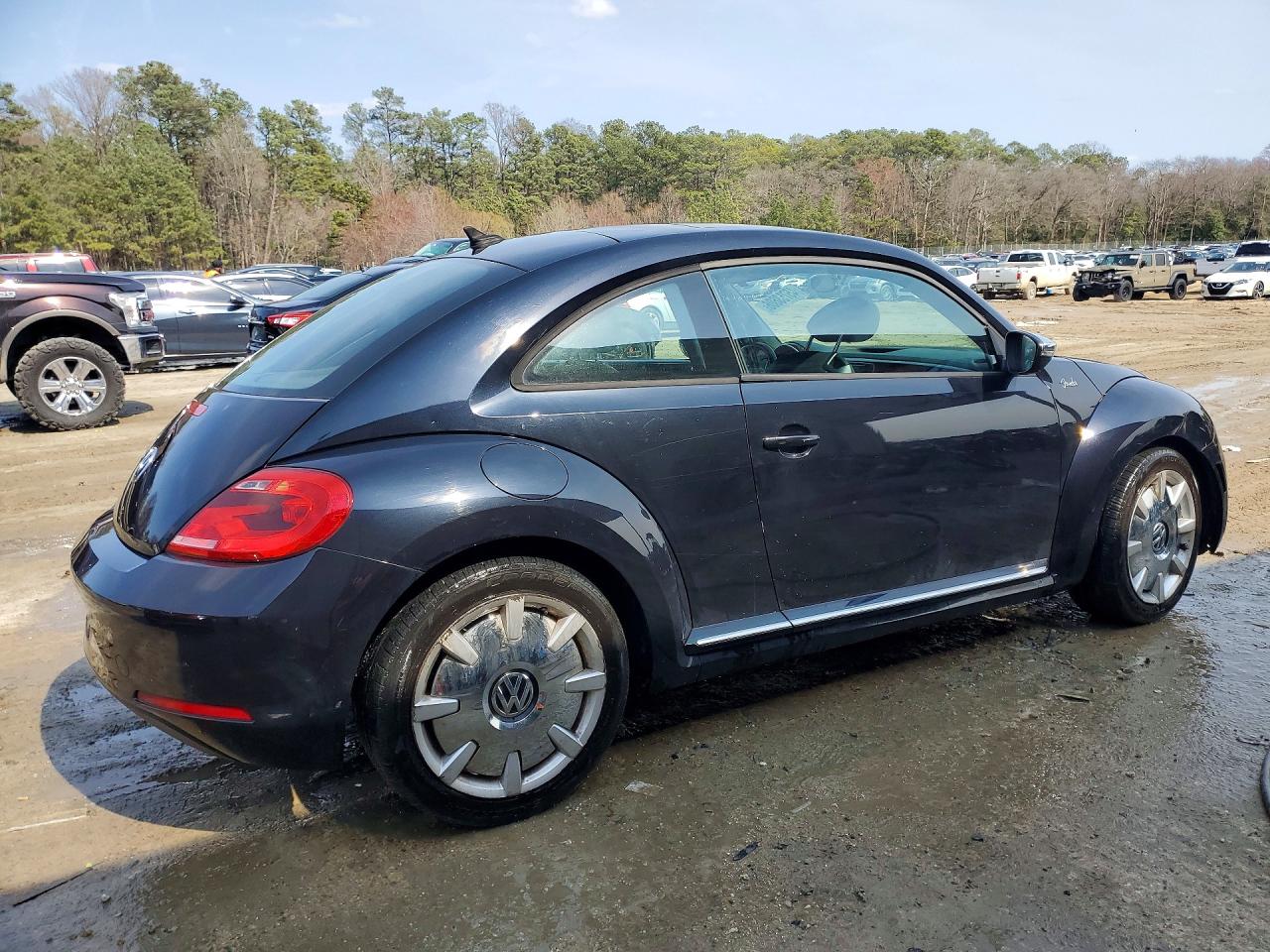 2013 Volkswagen Beetle Черный vin: 3VWJP7AT2DM671638