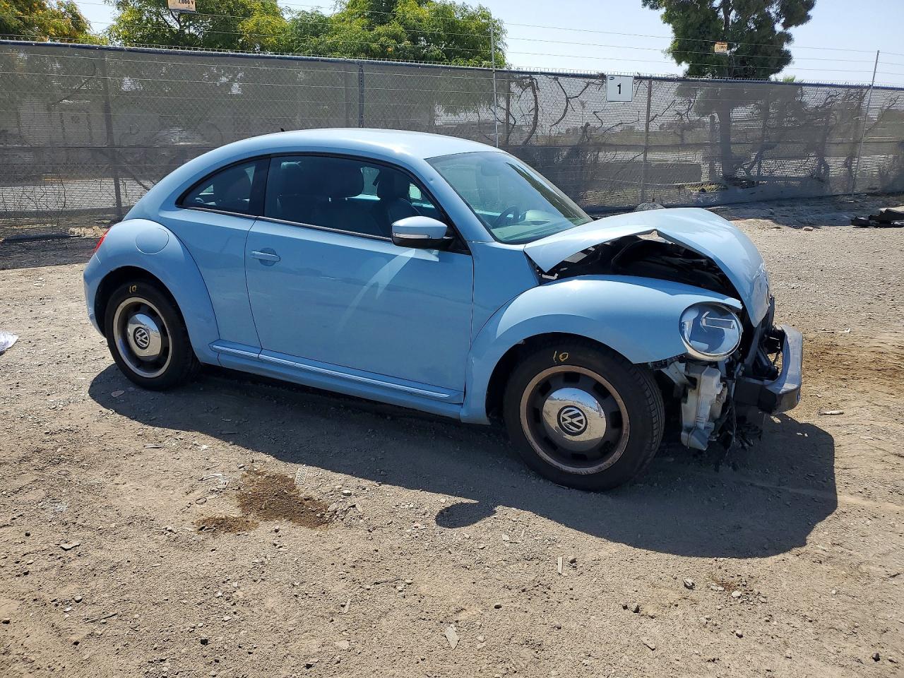 2012 Volkswagen Beetle Blue vin: 3VWJP7AT3CM620020