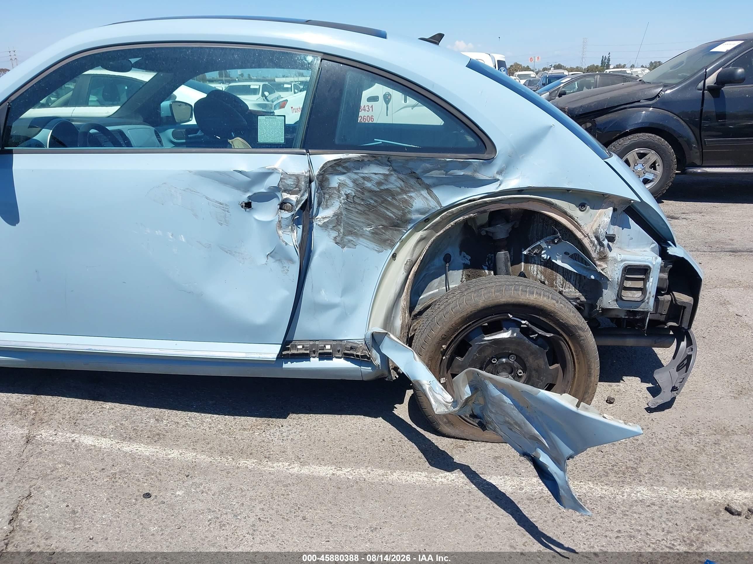 2013 Volkswagen Beetle 2.5l Синий vin: 3VWJP7AT3DM623260