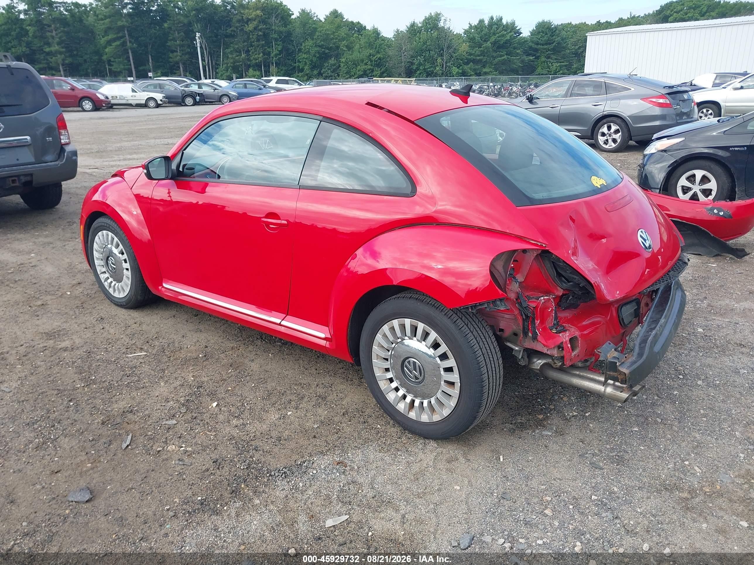 2013 Volkswagen Beetle 2.5l Red vin: 3VWJP7AT3DM680316