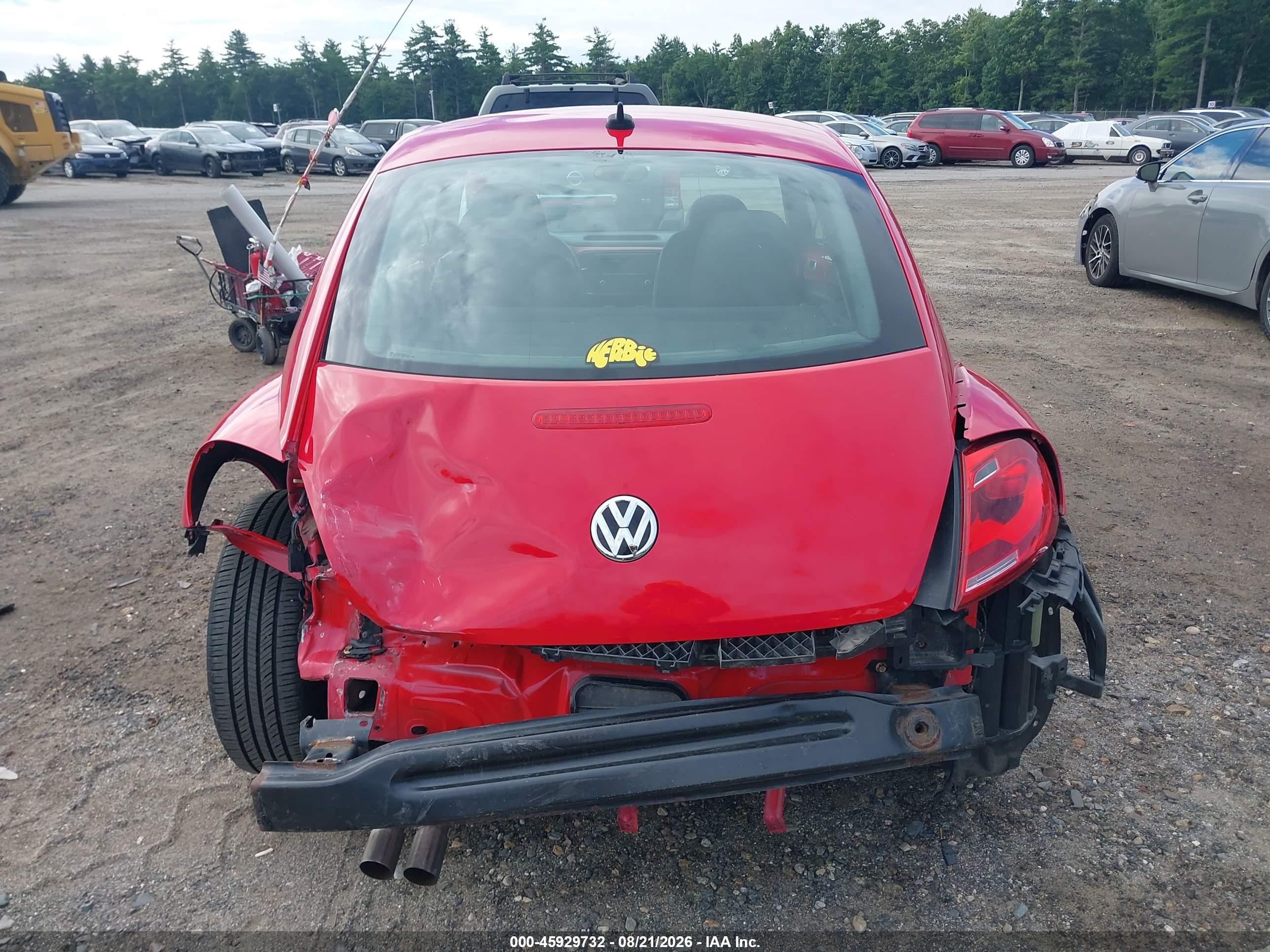 2013 Volkswagen Beetle 2.5l Red vin: 3VWJP7AT3DM680316