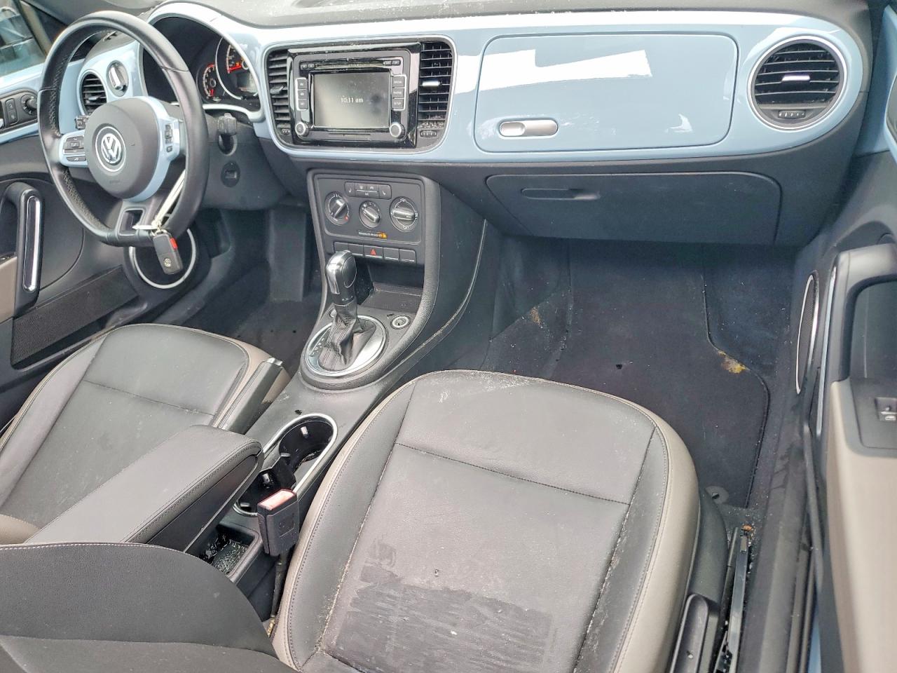 2014 Volkswagen Beetle Blue vin: 3VWJP7AT4EM605884