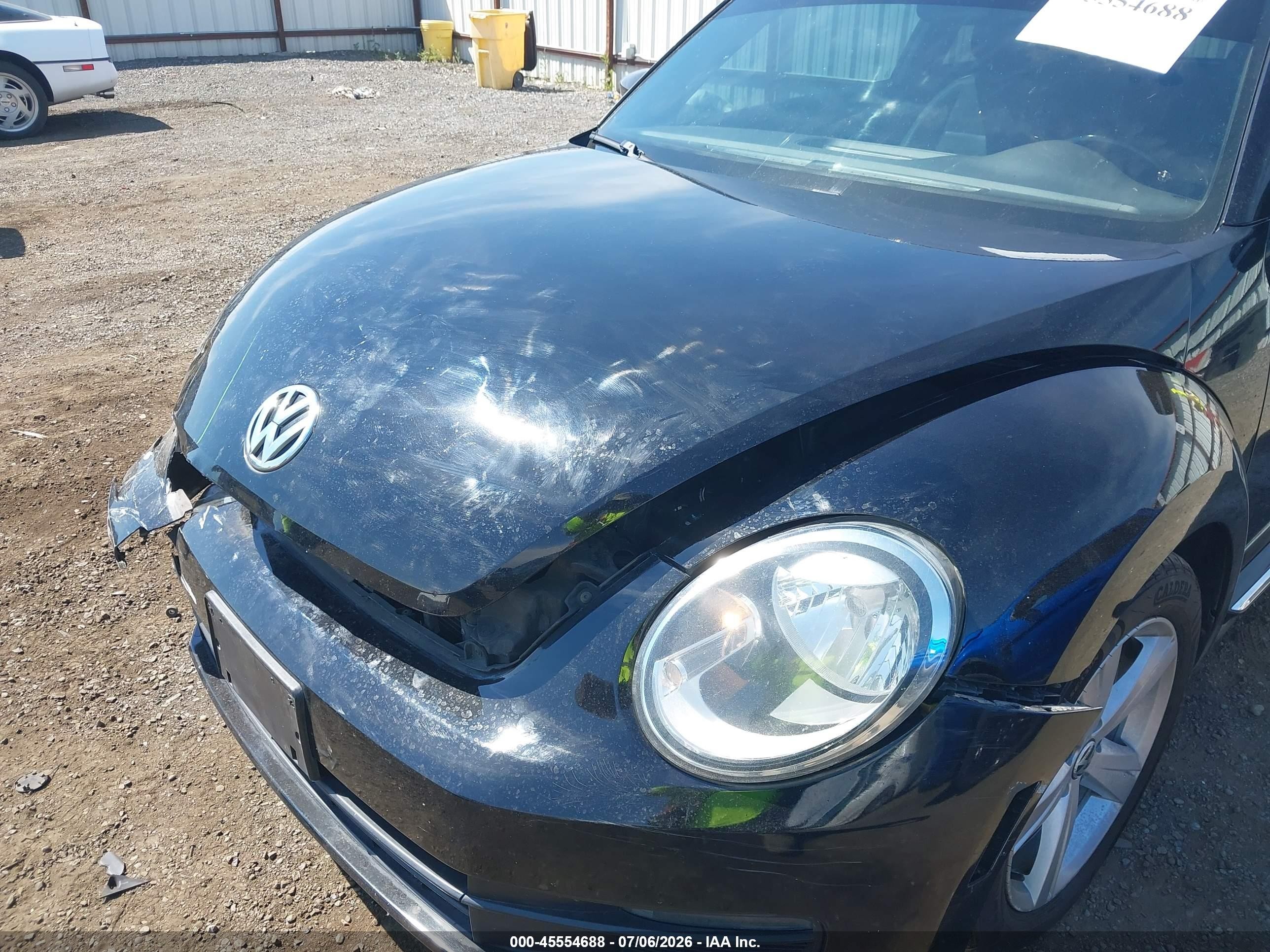 2012 Volkswagen Beetle 2.5l Dark Blue vin: 3VWJP7AT5CM606698