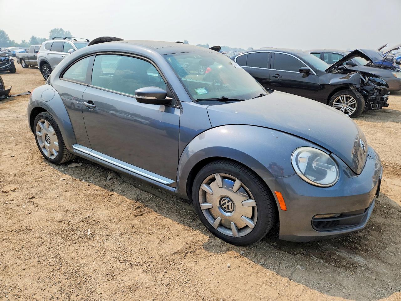 2014 Volkswagen Beetle Gray vin: 3VWJP7AT5EM613587