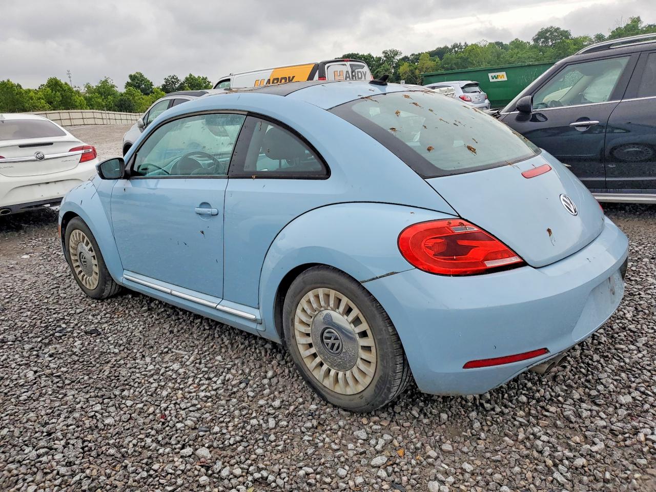 2014 Volkswagen Beetle Blue vin: 3VWJP7AT5EM615758