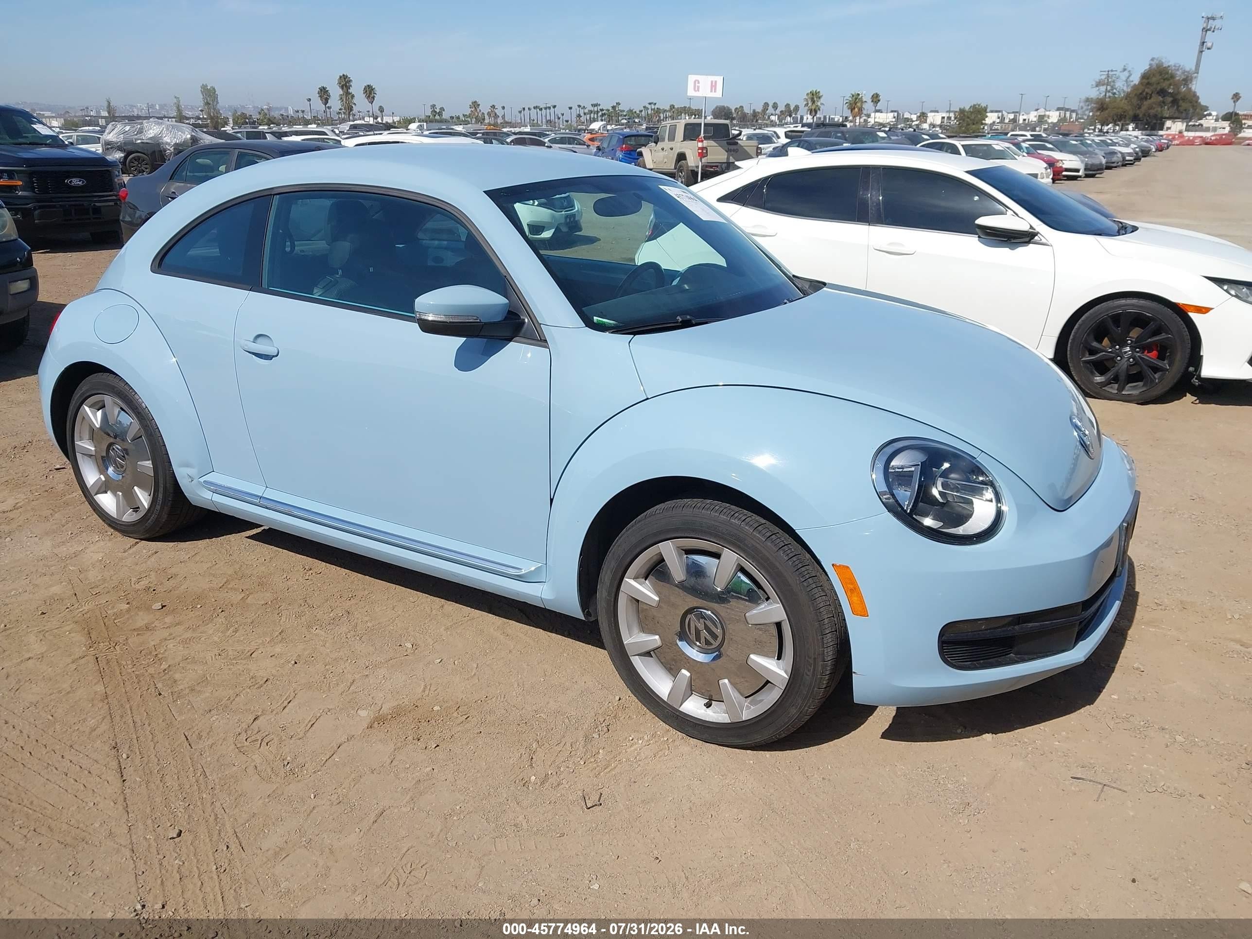 2012 Volkswagen Beetle 2.5l Light Blue vin: 3VWJP7AT6CM650080