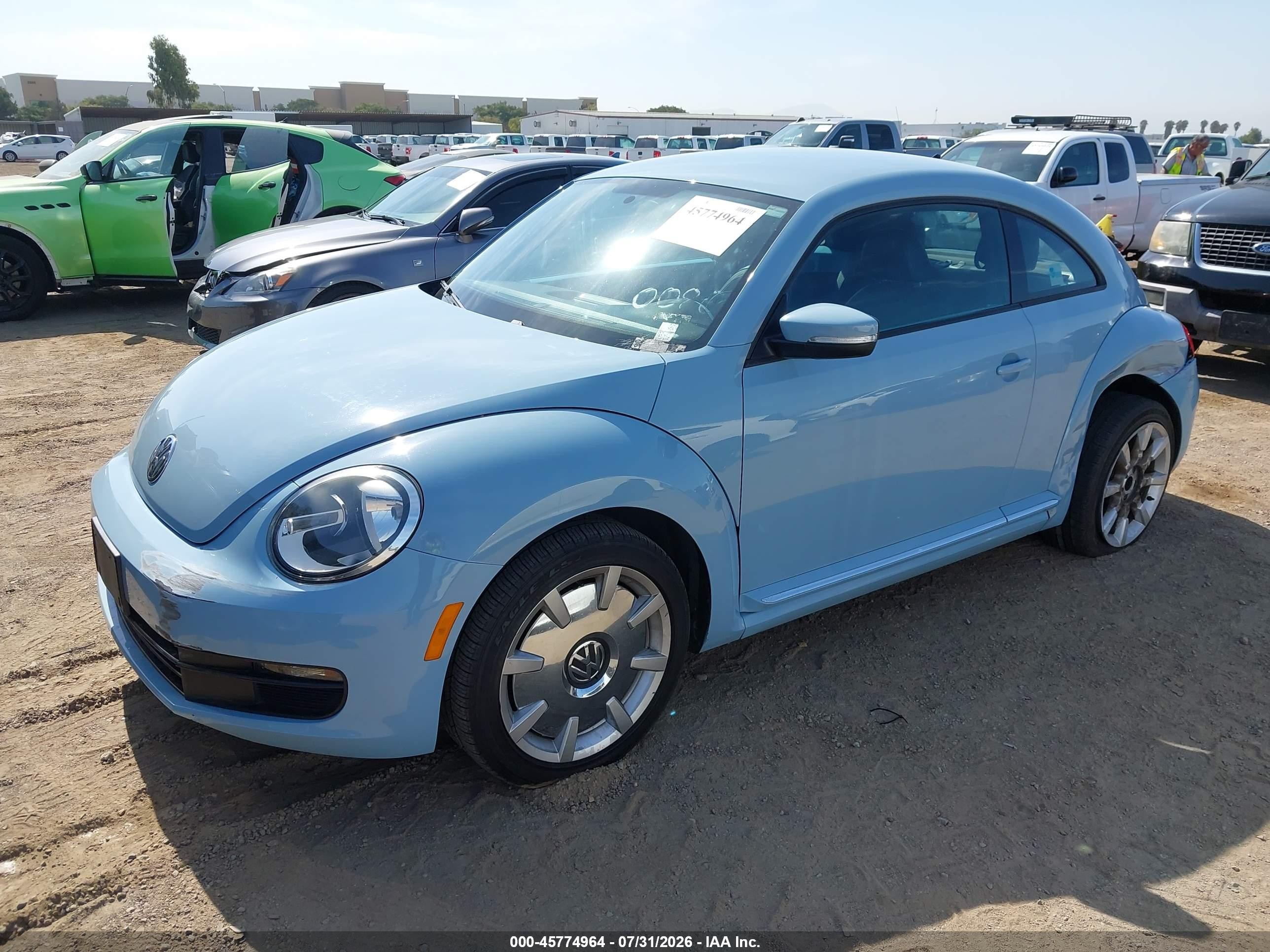 2012 Volkswagen Beetle 2.5l Light Blue vin: 3VWJP7AT6CM650080
