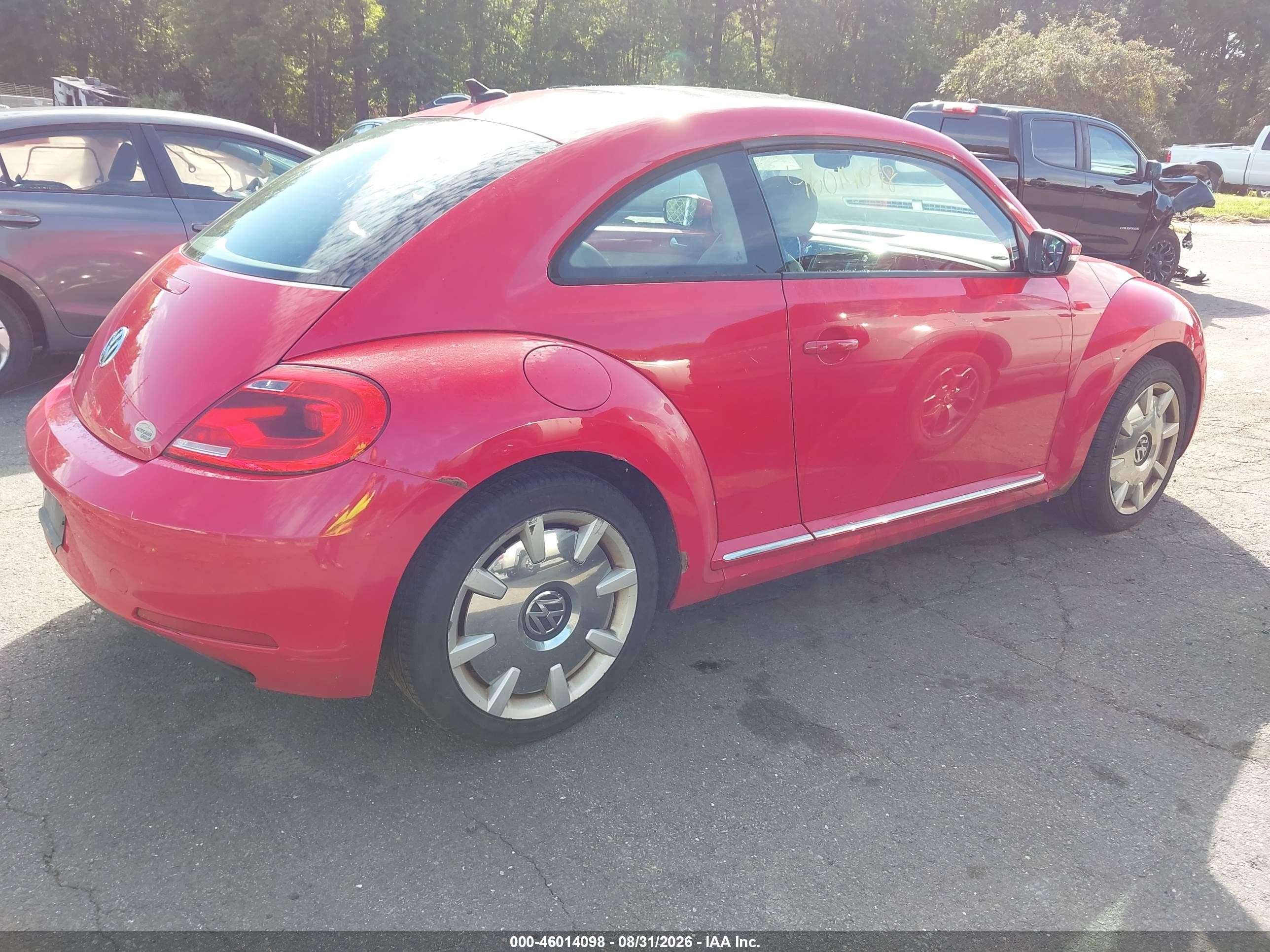 2013 Volkswagen Beetle 2.5l Red vin: 3VWJP7AT6DM600751