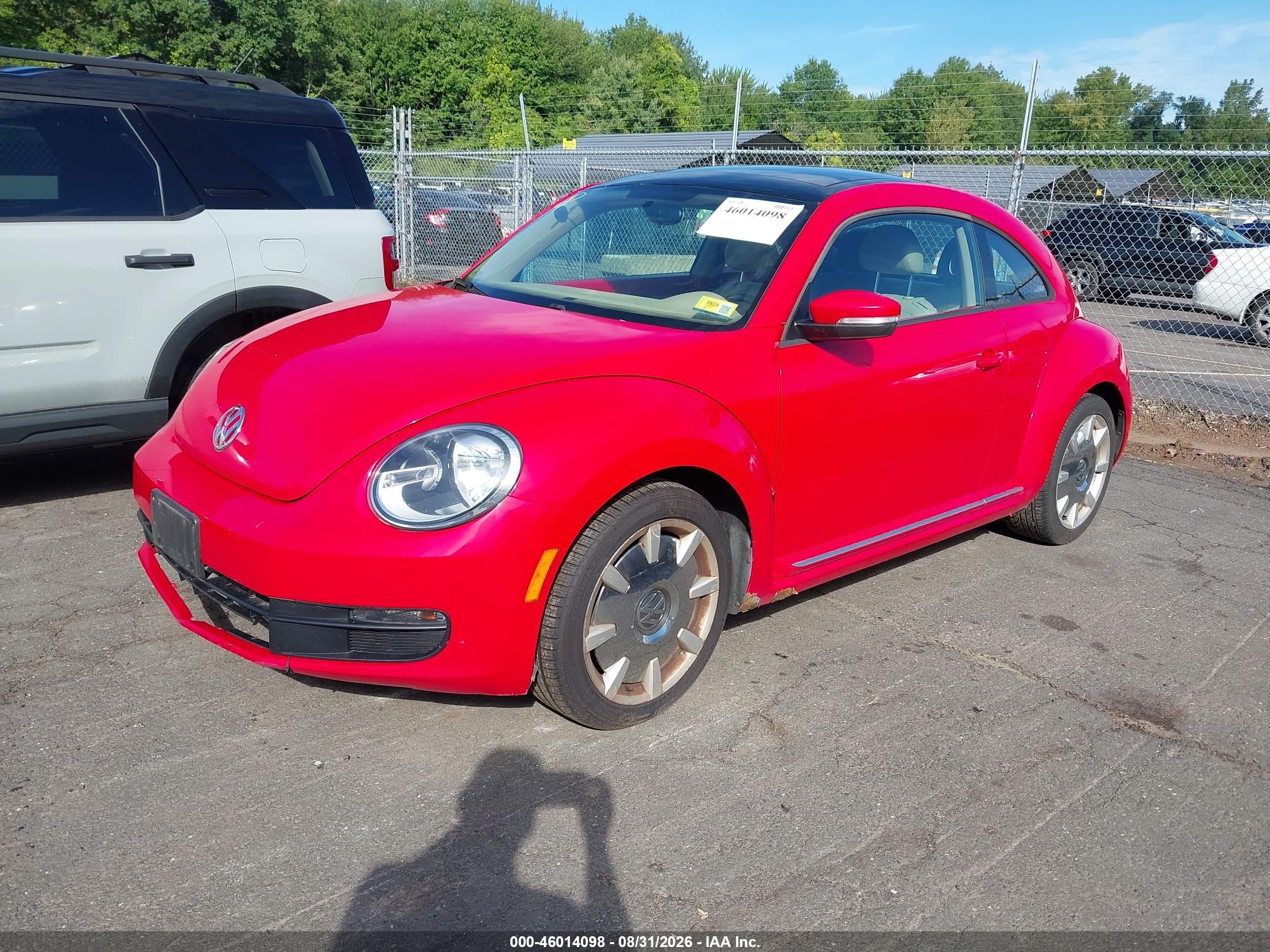 2013 Volkswagen Beetle 2.5l Red vin: 3VWJP7AT6DM600751