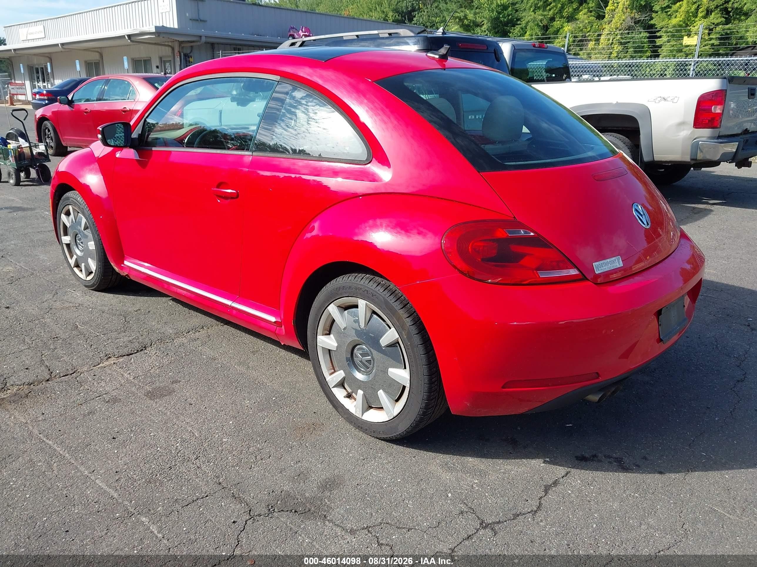 2013 Volkswagen Beetle 2.5l Red vin: 3VWJP7AT6DM600751