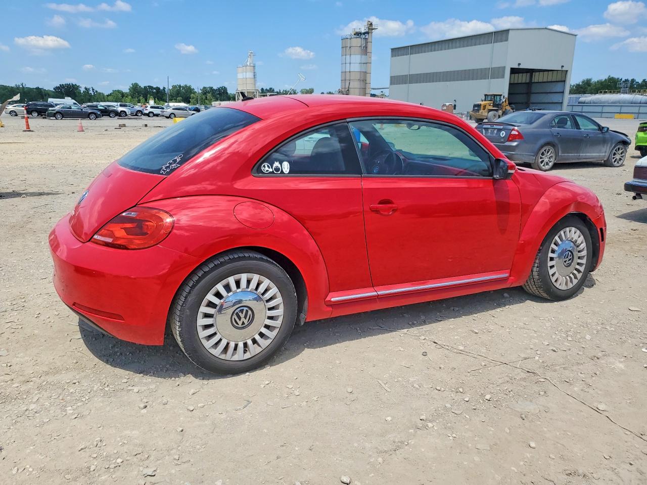 2013 Volkswagen Beetle Red vin: 3VWJP7AT6DM671948