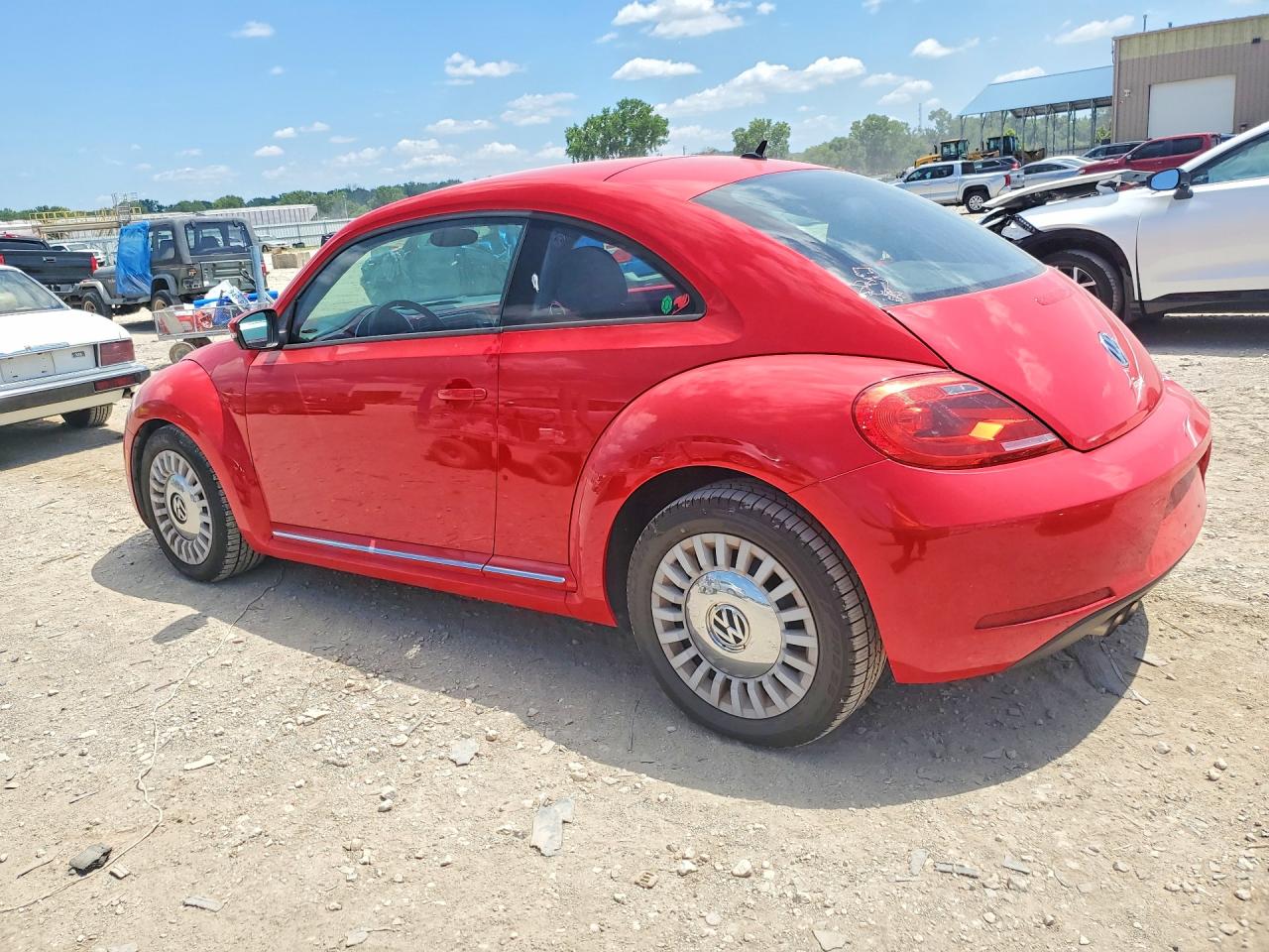 2013 Volkswagen Beetle Red vin: 3VWJP7AT6DM671948