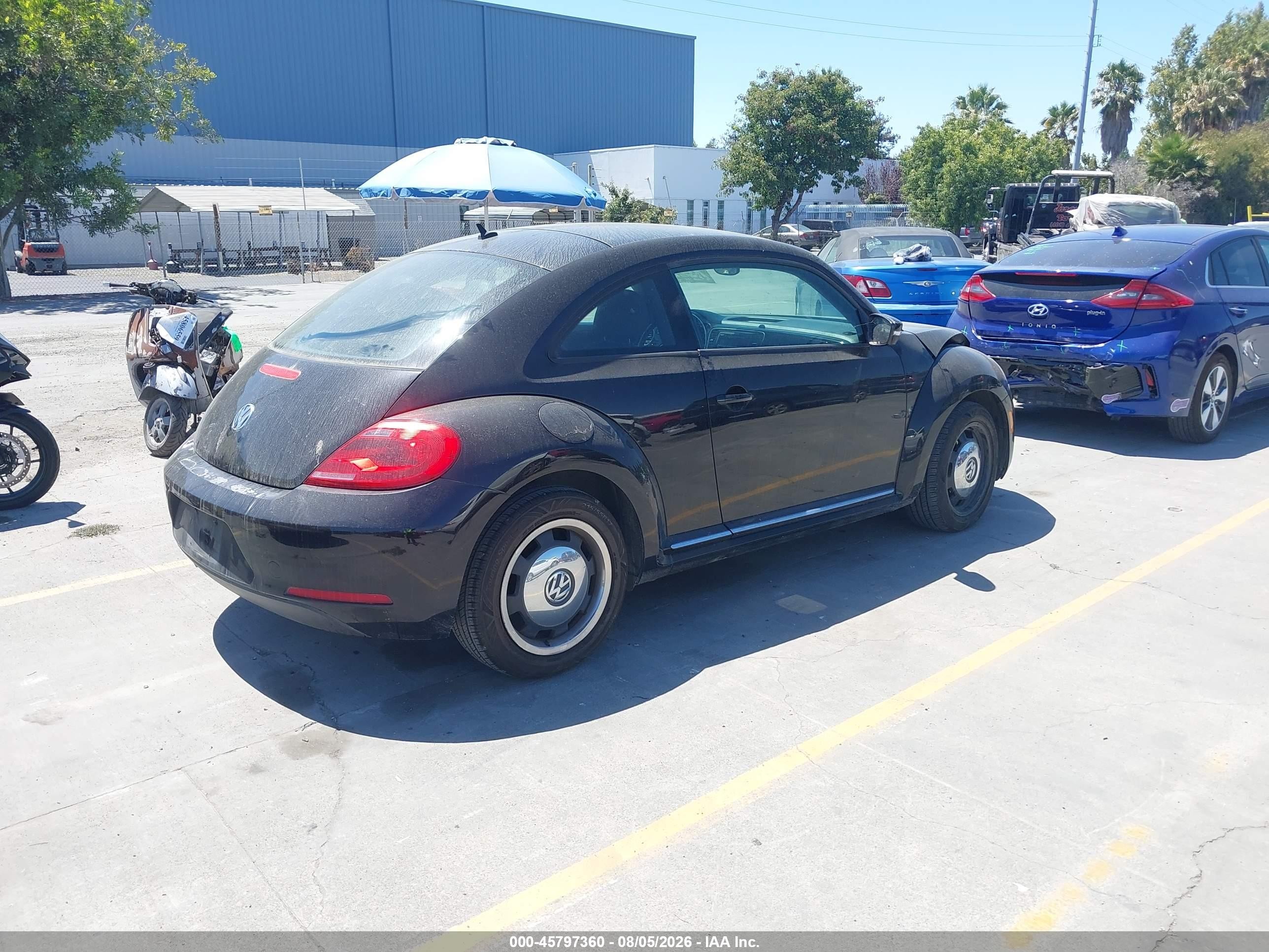 2012 Volkswagen Beetle 2.5l Black vin: 3VWJP7AT7CM632476